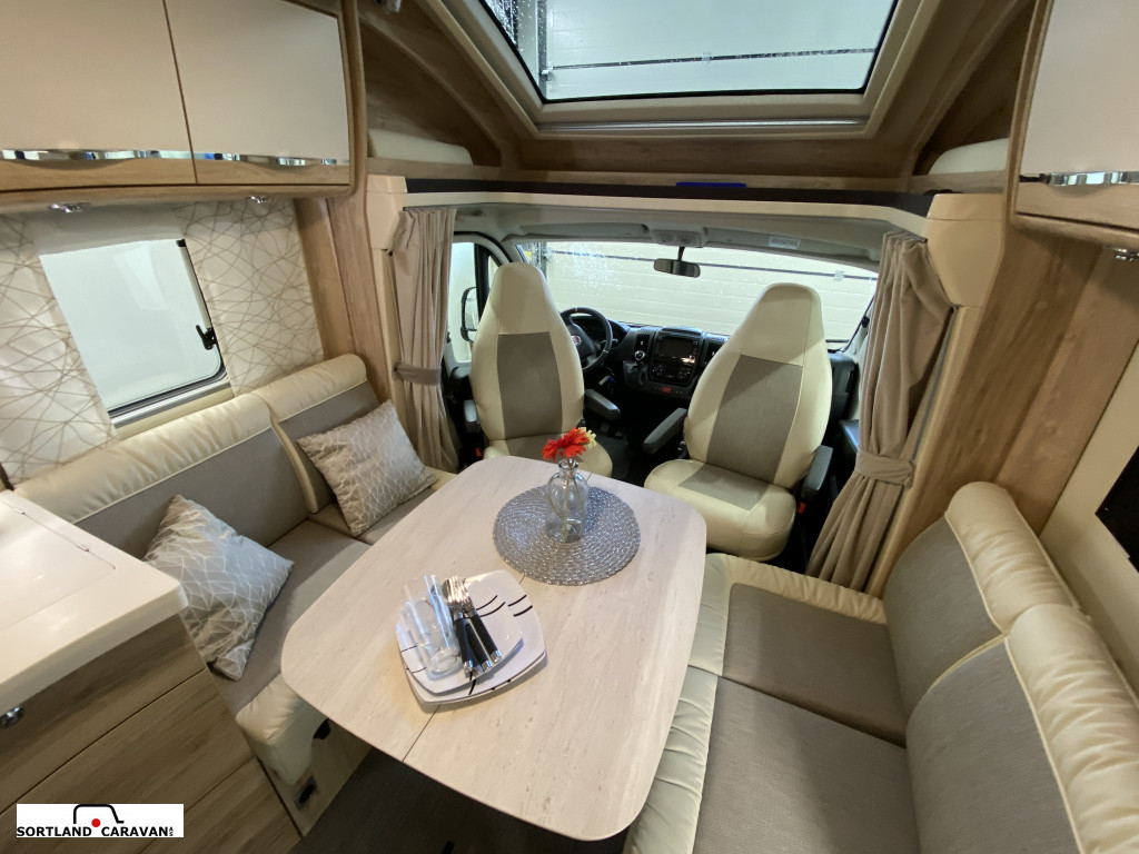 Eura Mobil PRS 720 QF - Eura Mobil