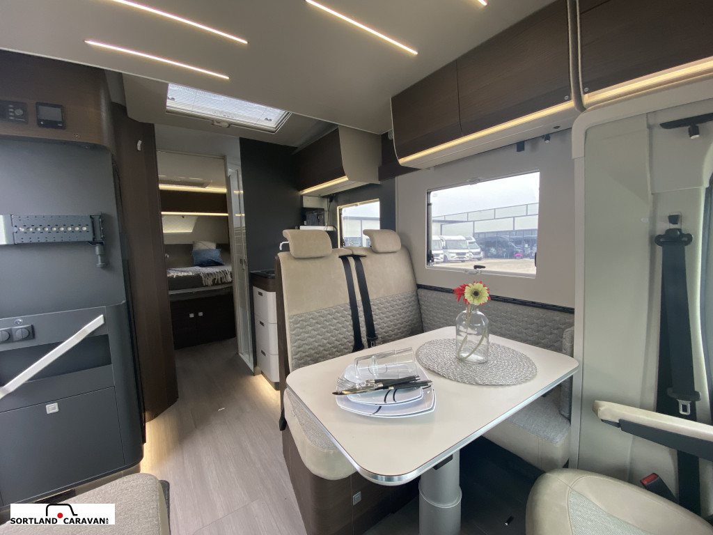 Adria matrix 670 sc - Adria