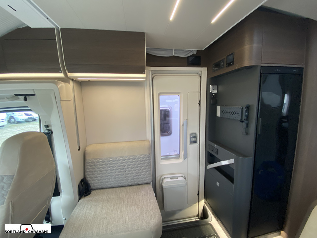 Adria matrix 670 sc - Adria