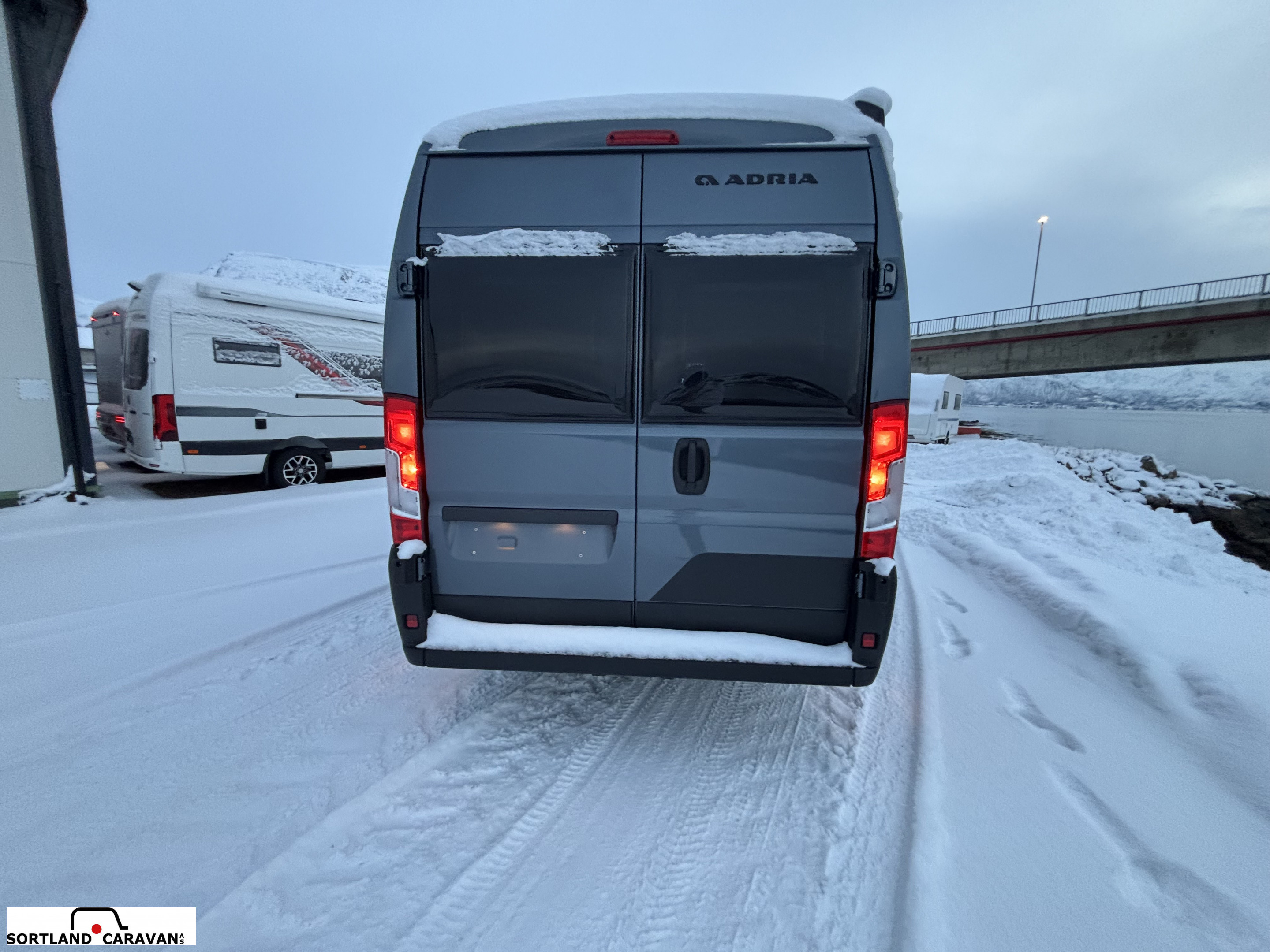 Adria Twin Supreme 640 SGX Adria mai kampanje! - Adria