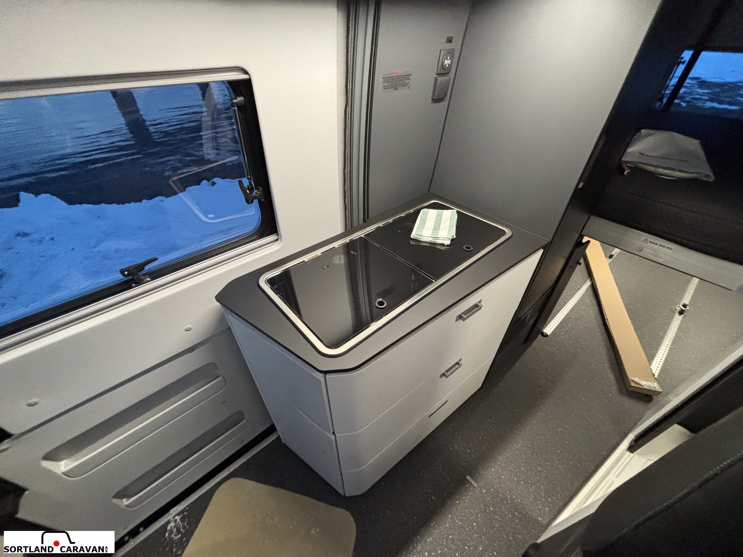 Adria Twin Supreme 640 SGX Adria mai kampanje! - Adria