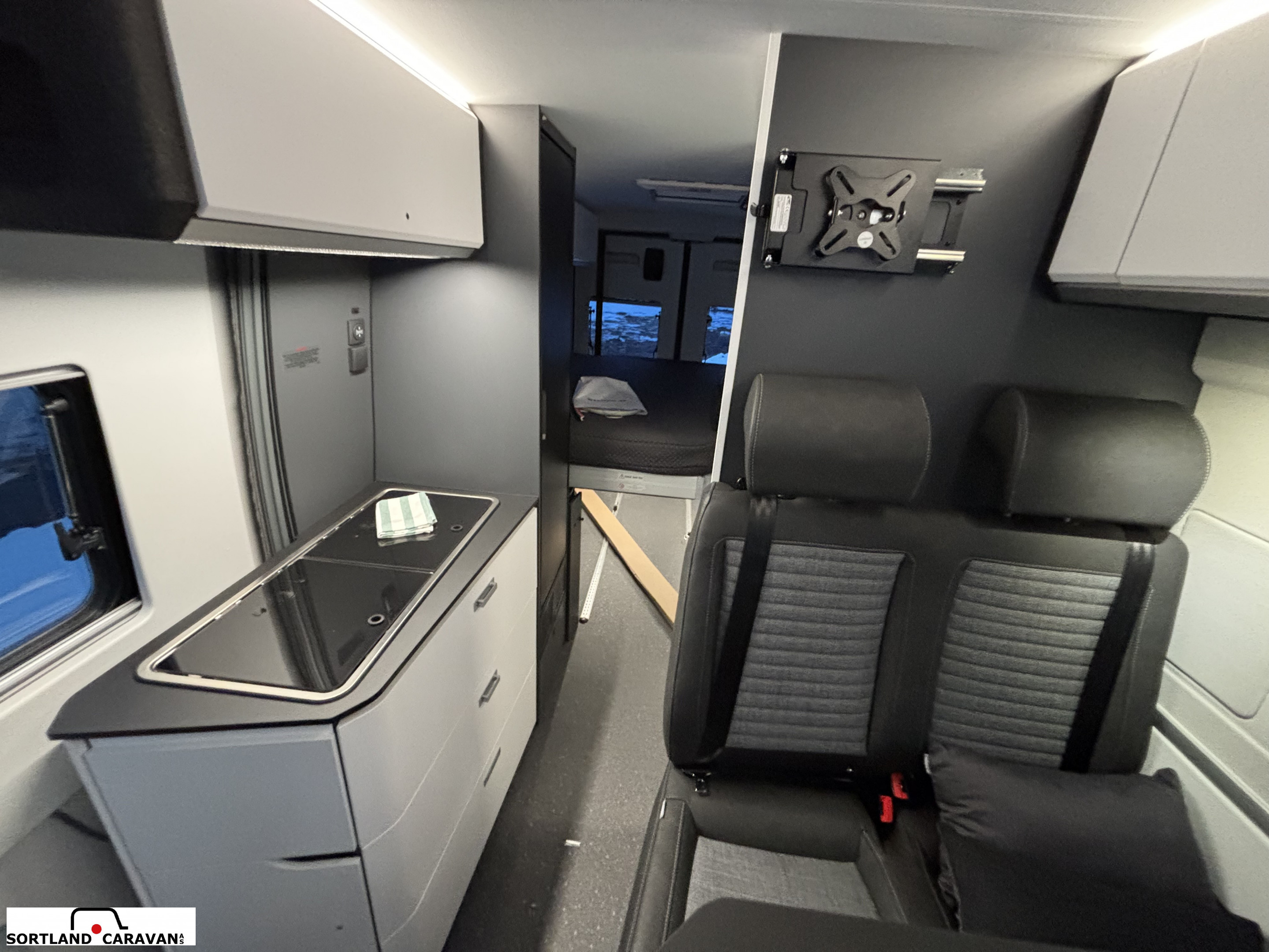 Adria Twin Supreme 640 SGX Adria mai kampanje! - Adria