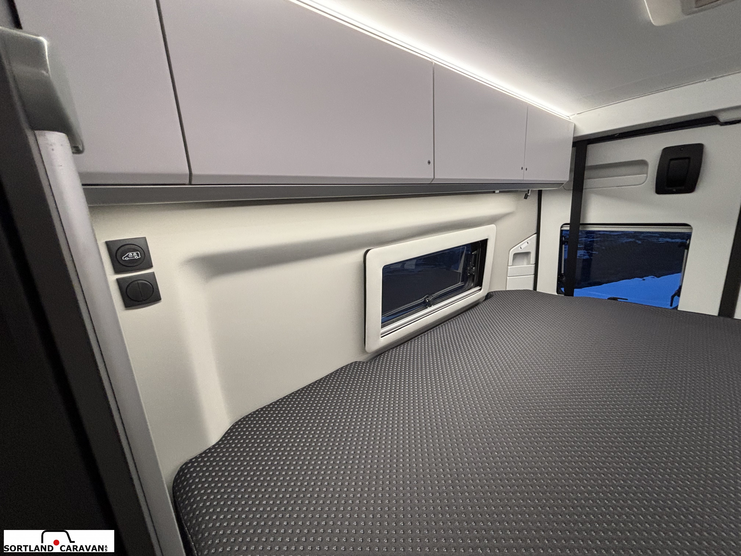 Adria Twin Supreme 640 SGX Adria mai kampanje! - Adria