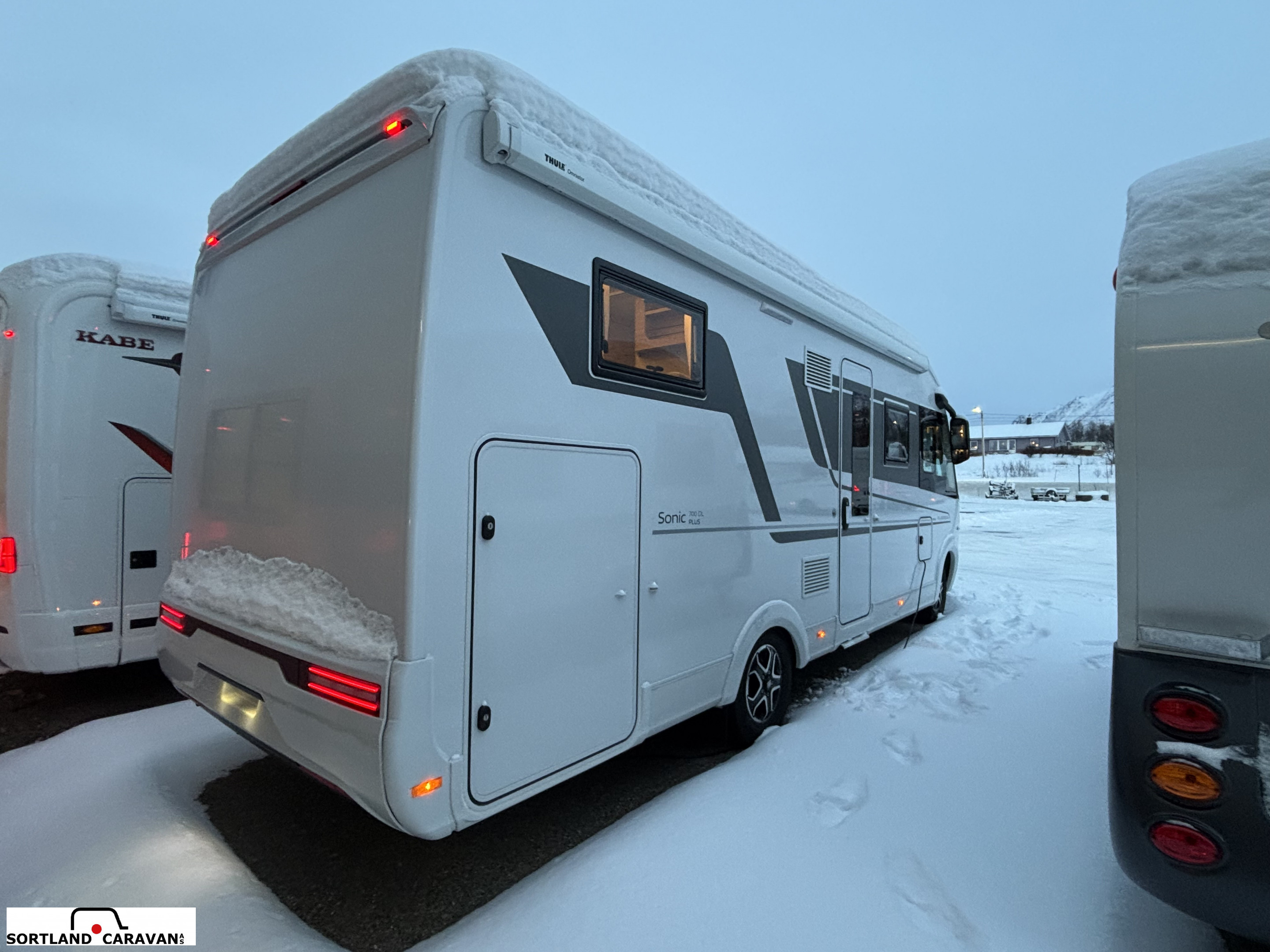 Adria SONIC 700 DL Adria mai kampanje! - Adria