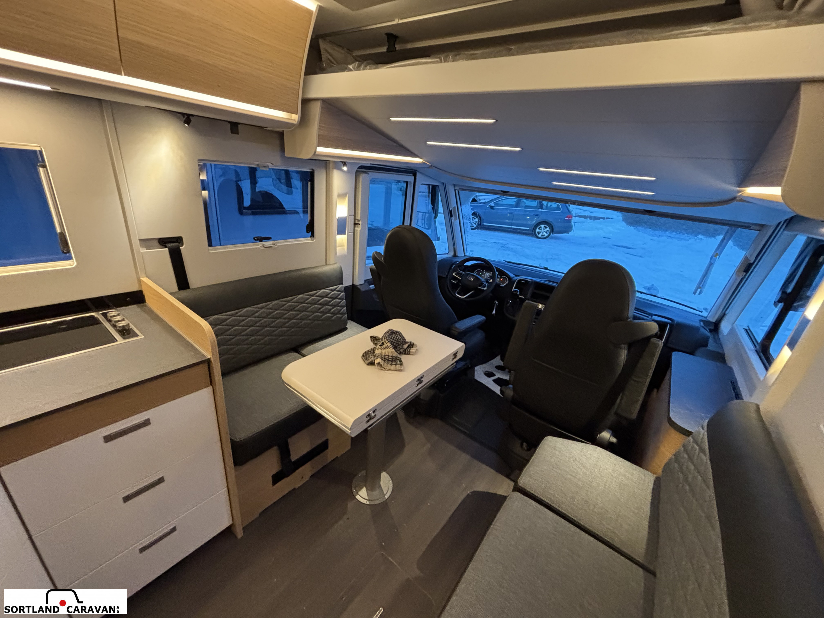 Adria SONIC 700 DL Adria mai kampanje! - Adria