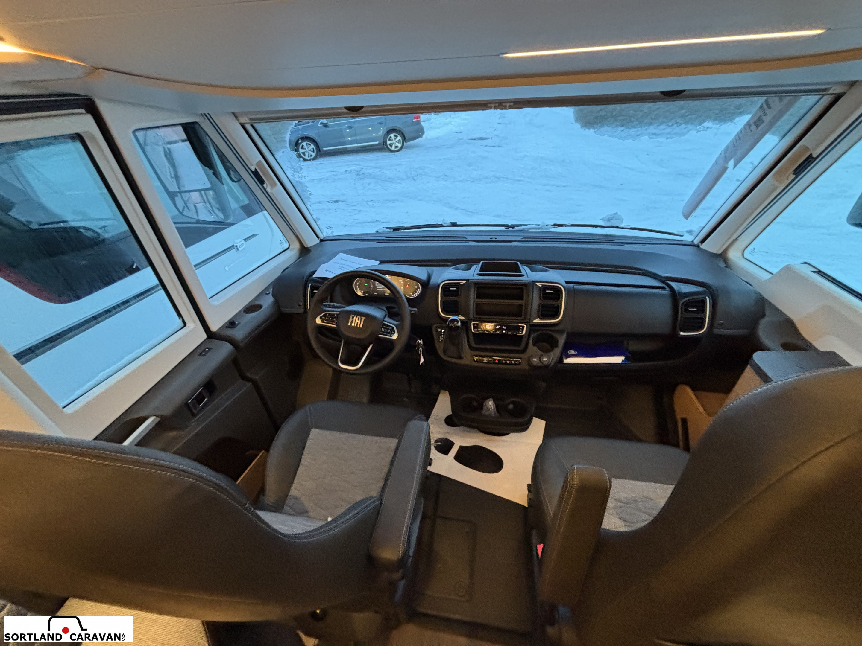 Adria SONIC 700 DL Adria mai kampanje! - Adria