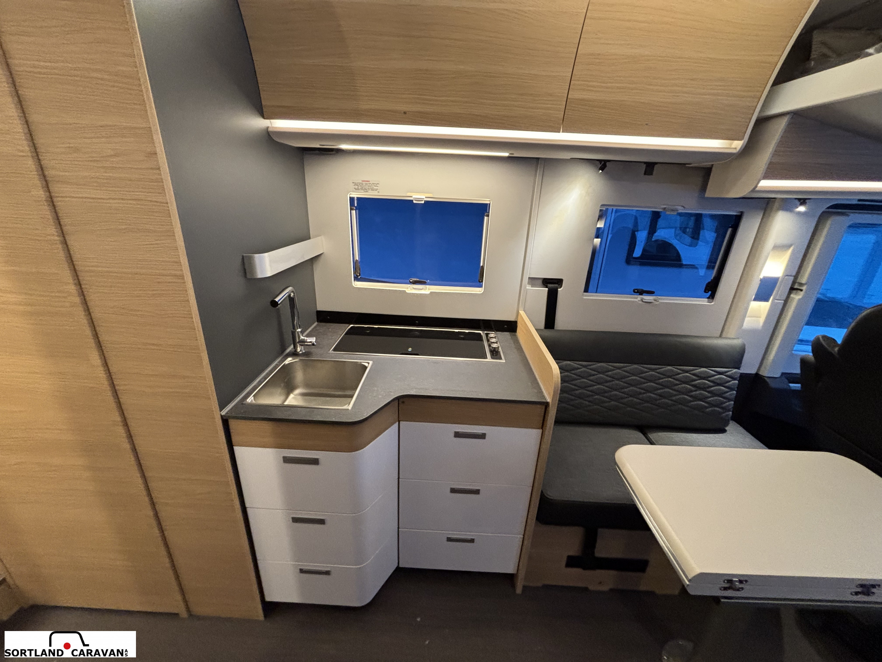 Adria SONIC 700 DL Adria mai kampanje! - Adria