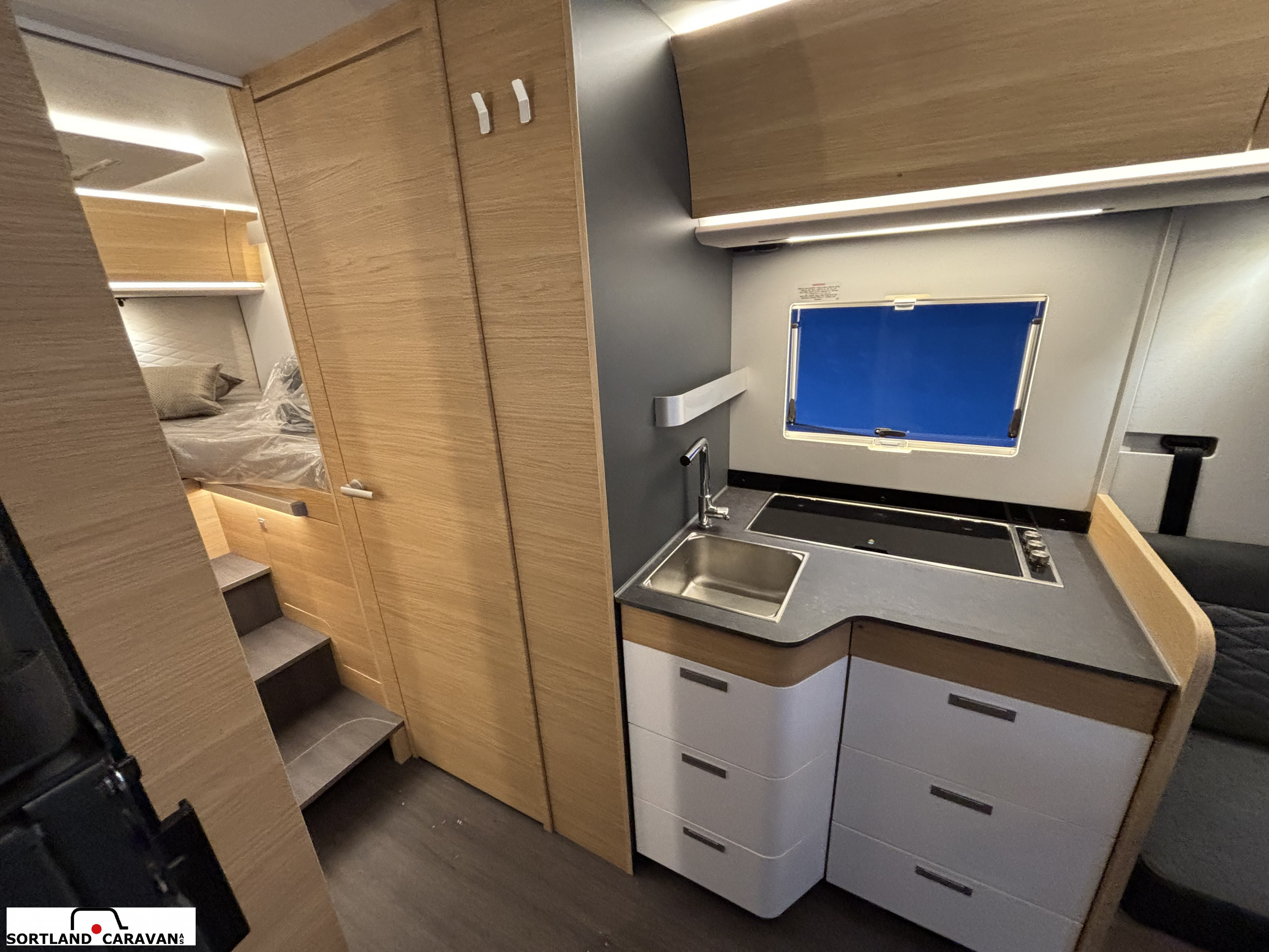 Adria SONIC 700 DL Adria mai kampanje! - Adria