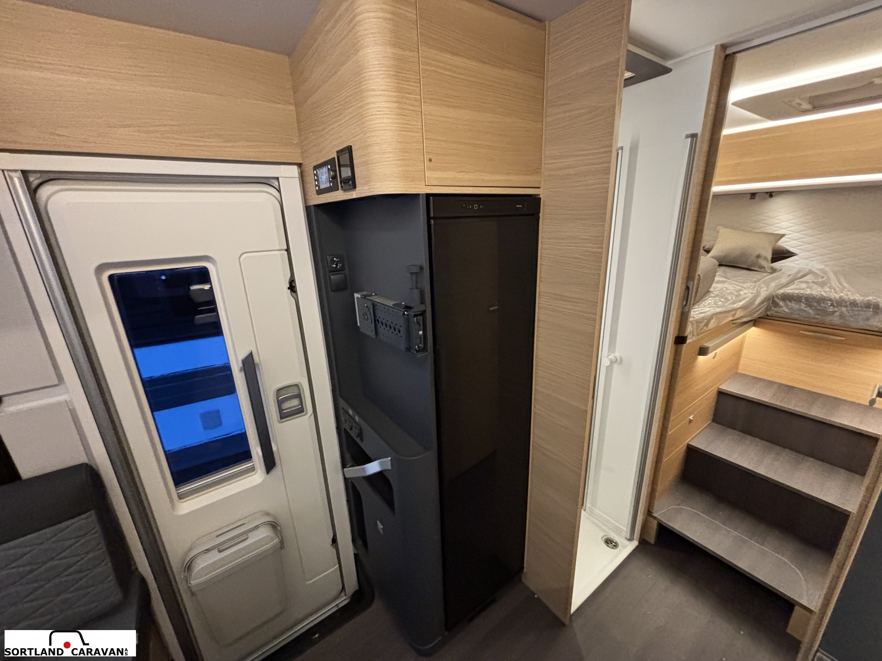 Adria SONIC 700 DL Adria mai kampanje! - Adria