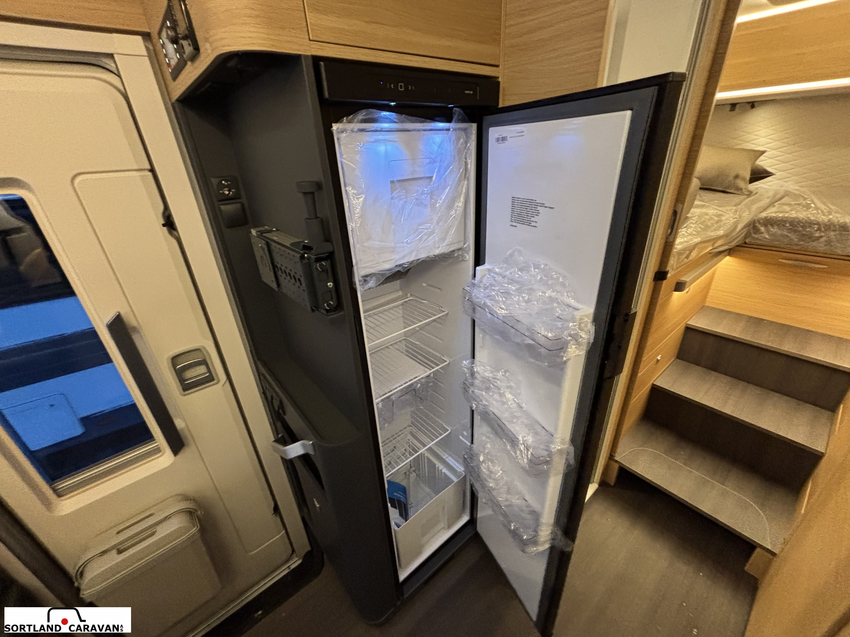 Adria SONIC 700 DL Adria mai kampanje! - Adria