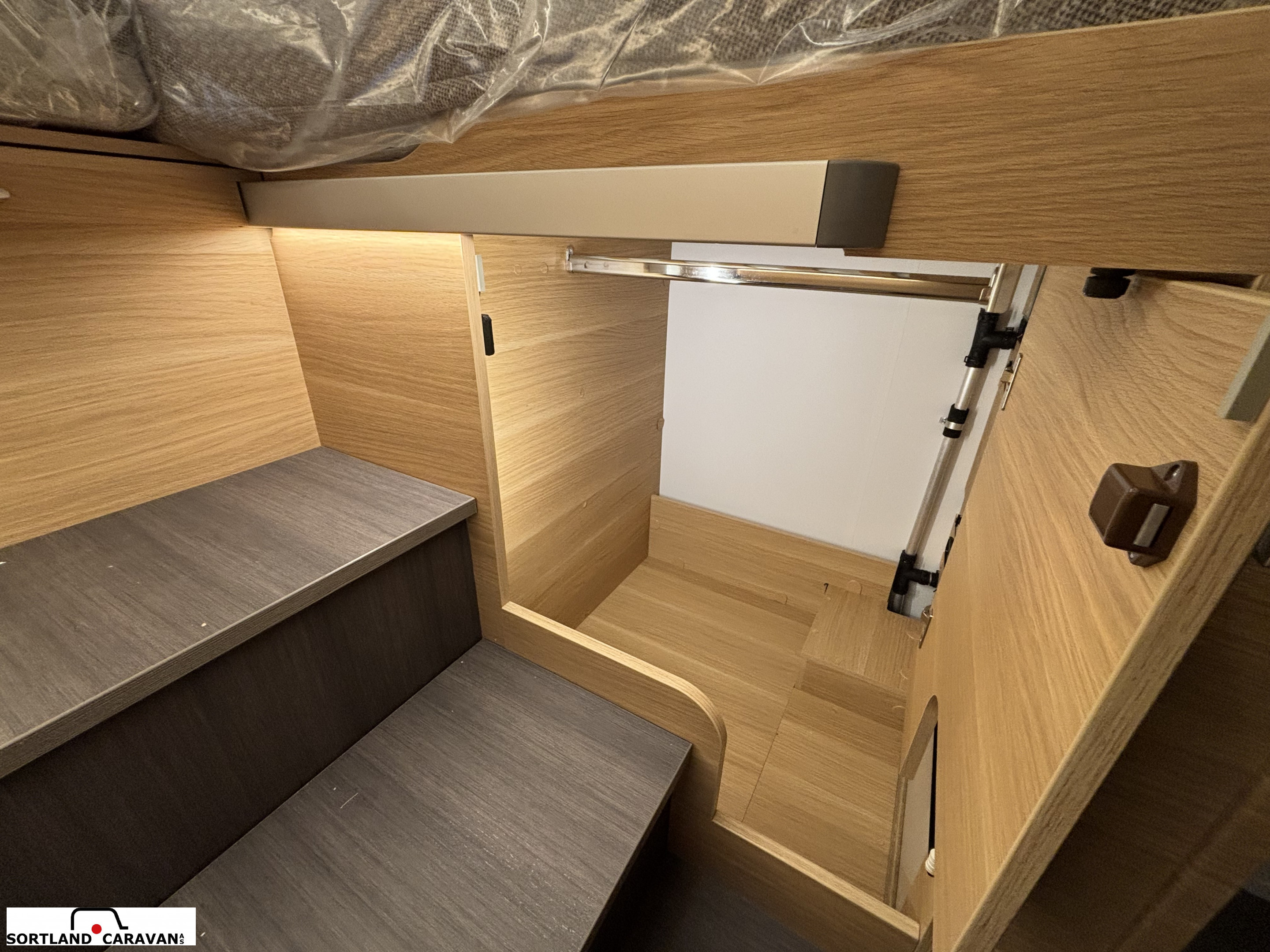 Adria SONIC 700 DL Adria mai kampanje! - Adria
