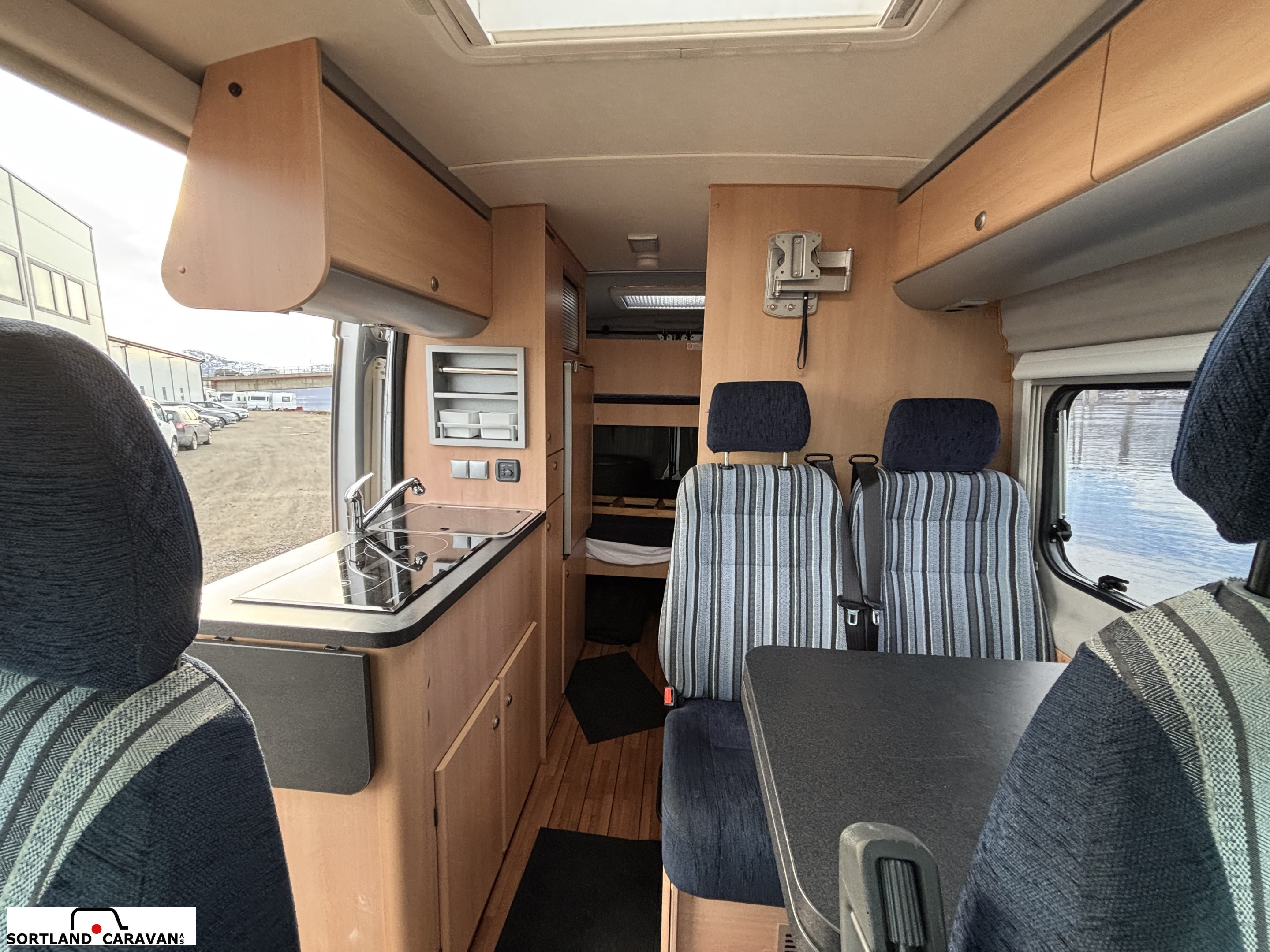 Knaus R07 - Knaus