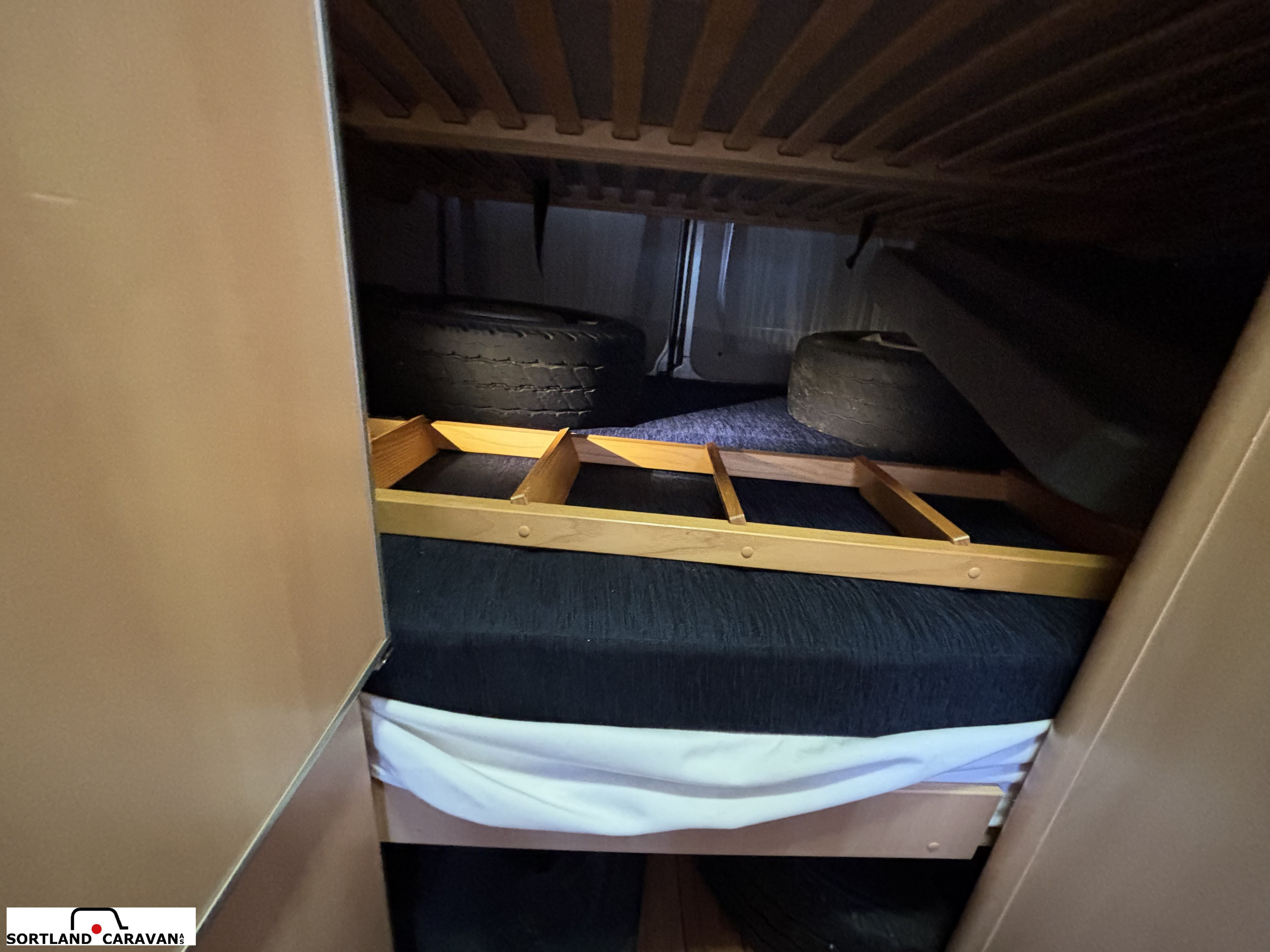 Knaus R07 - Knaus