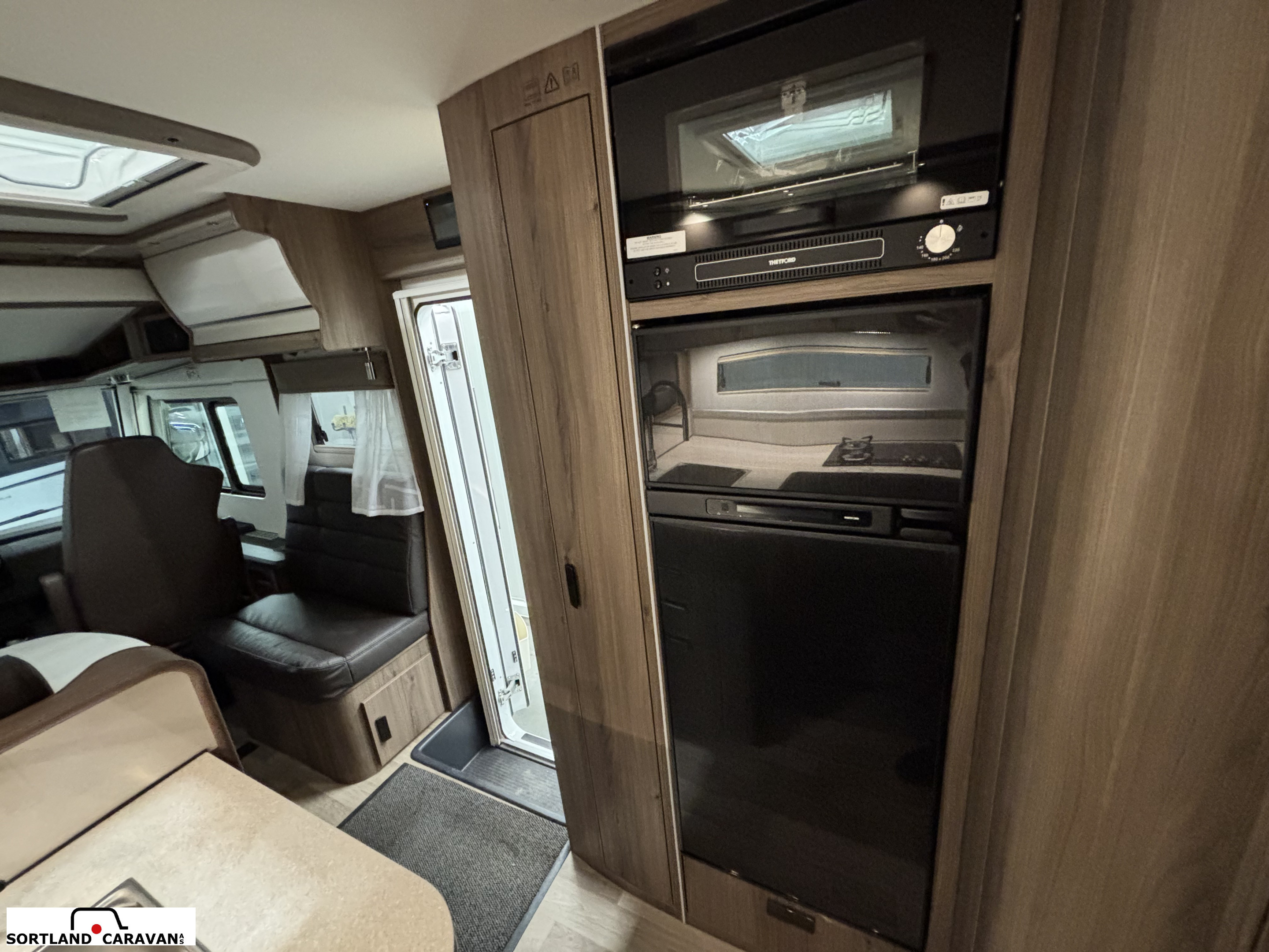 KABE TM Imperial i 860 LQB - KABE