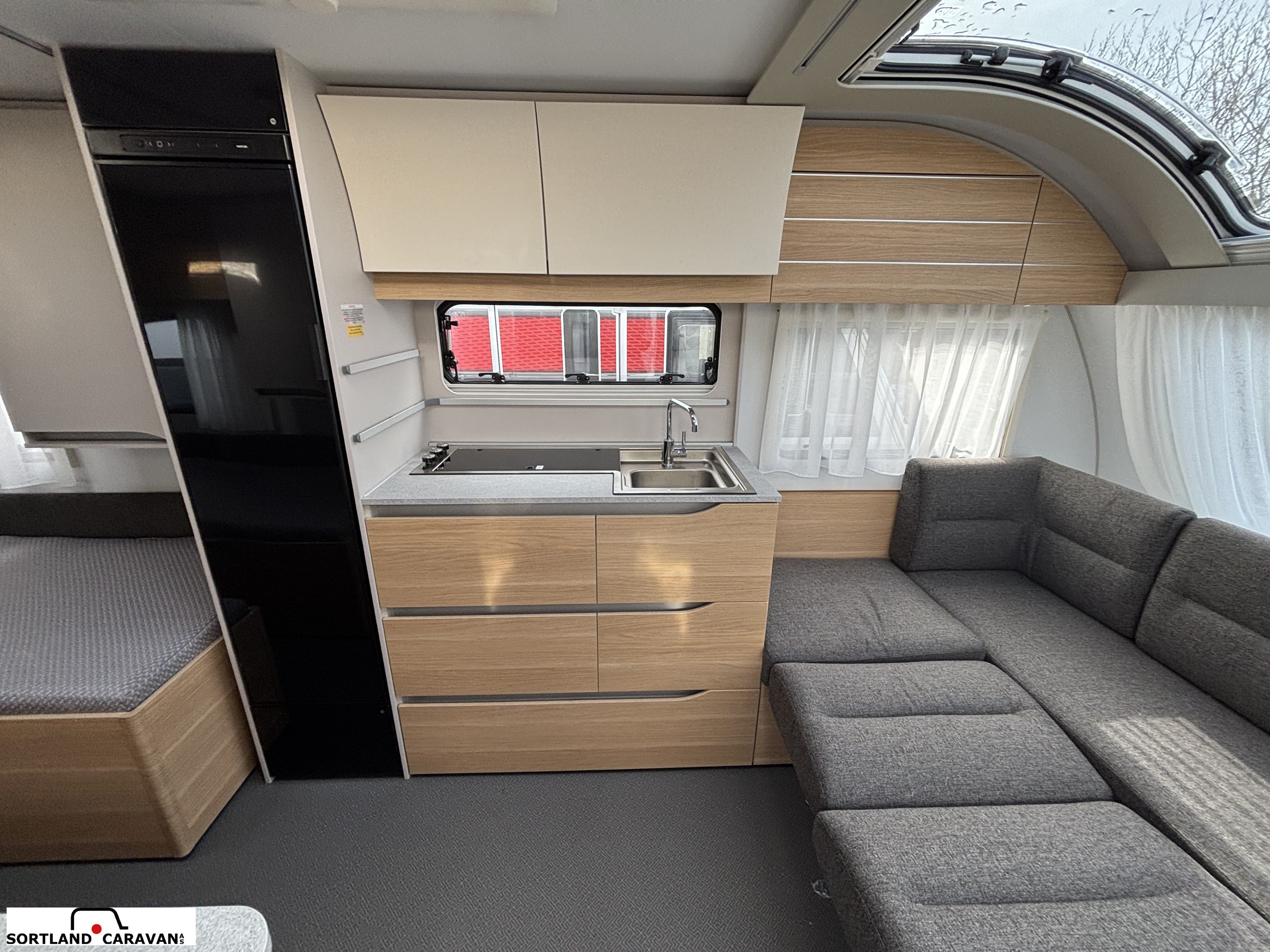 Adria ADORA 572 UT Adria mai kampanje! AC og Plusspakken! - Adria