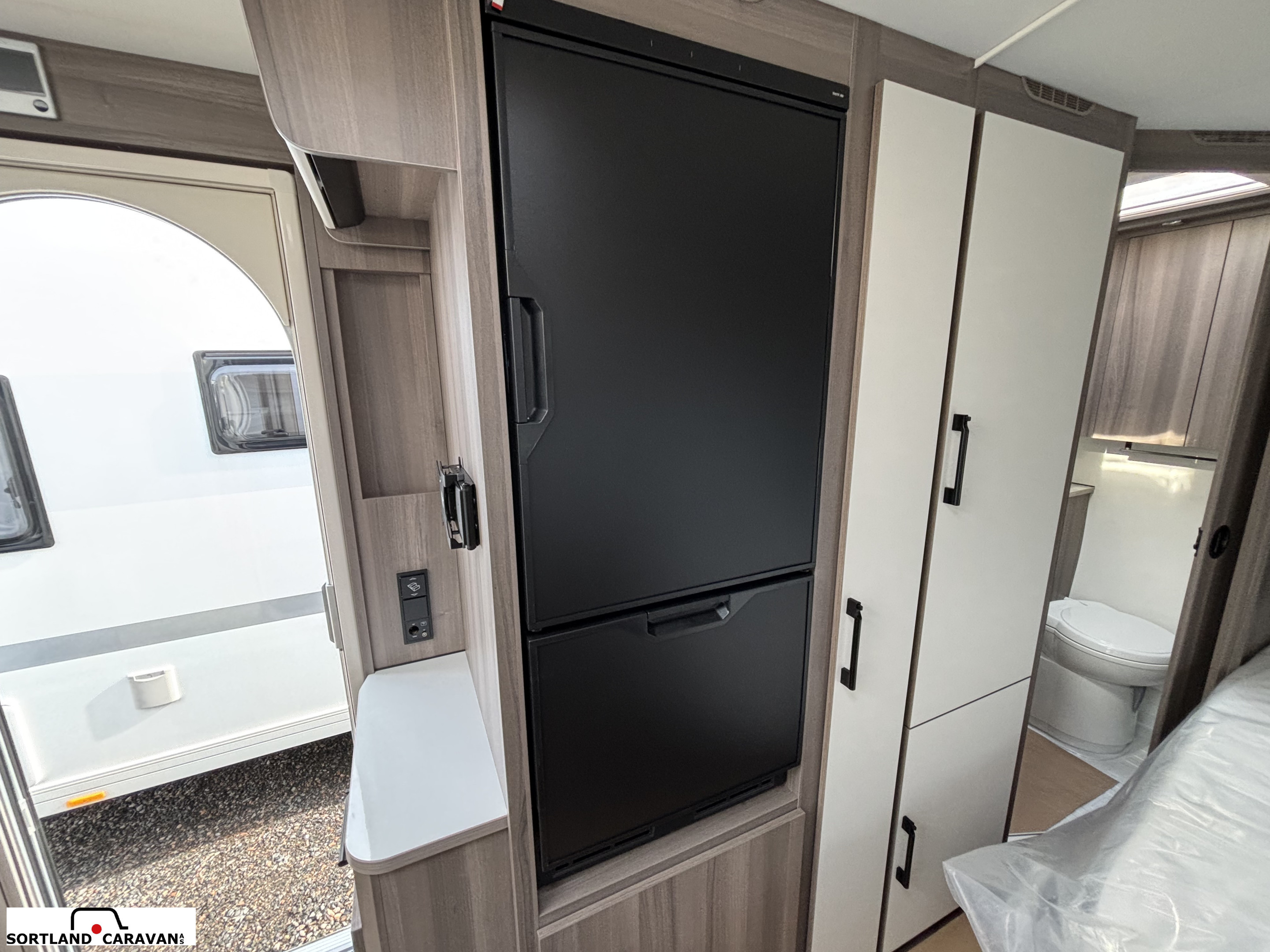 KABE ESTATE 470 XL - KABE