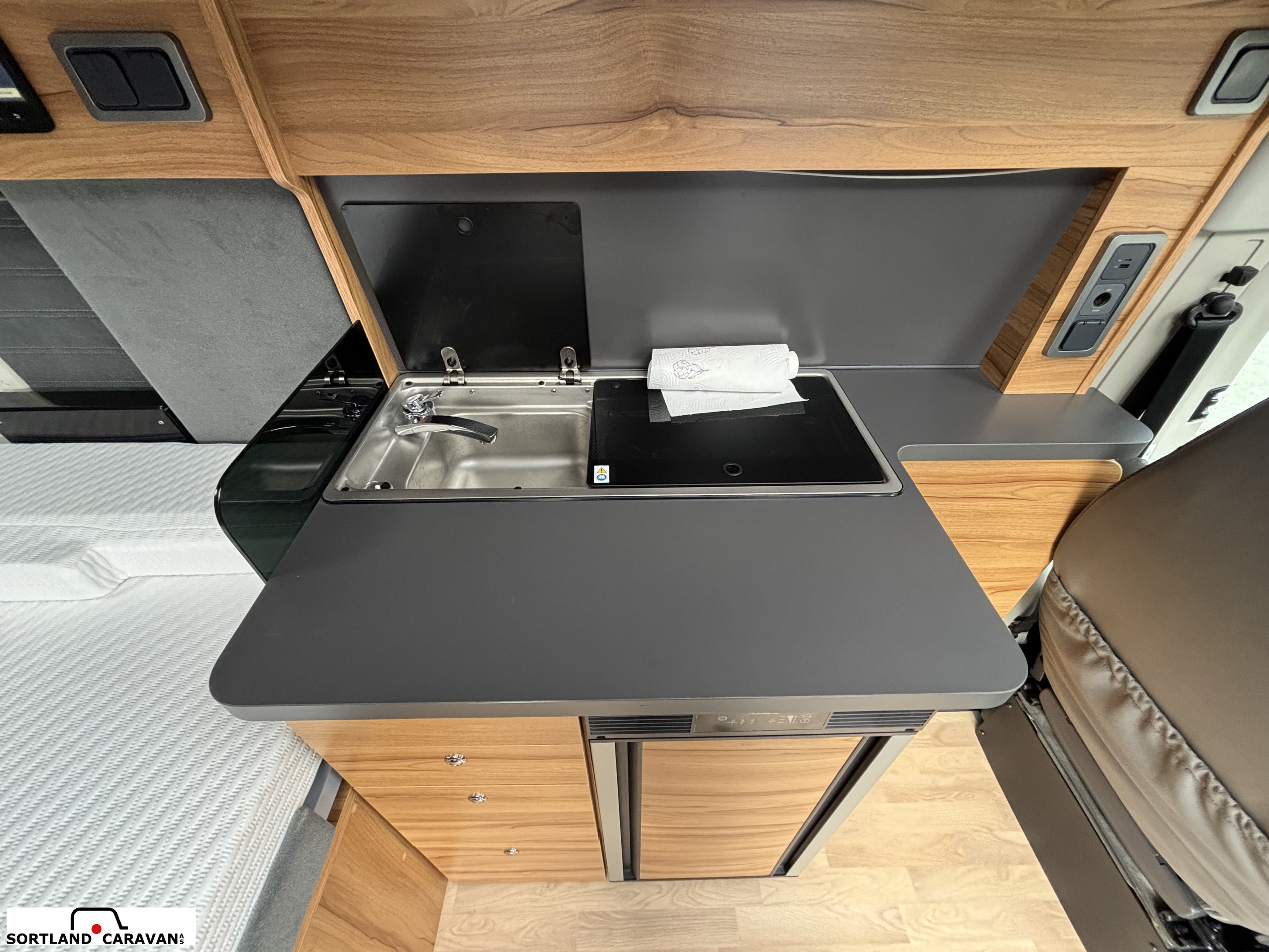 KABE Affinity Camper Van - KABE