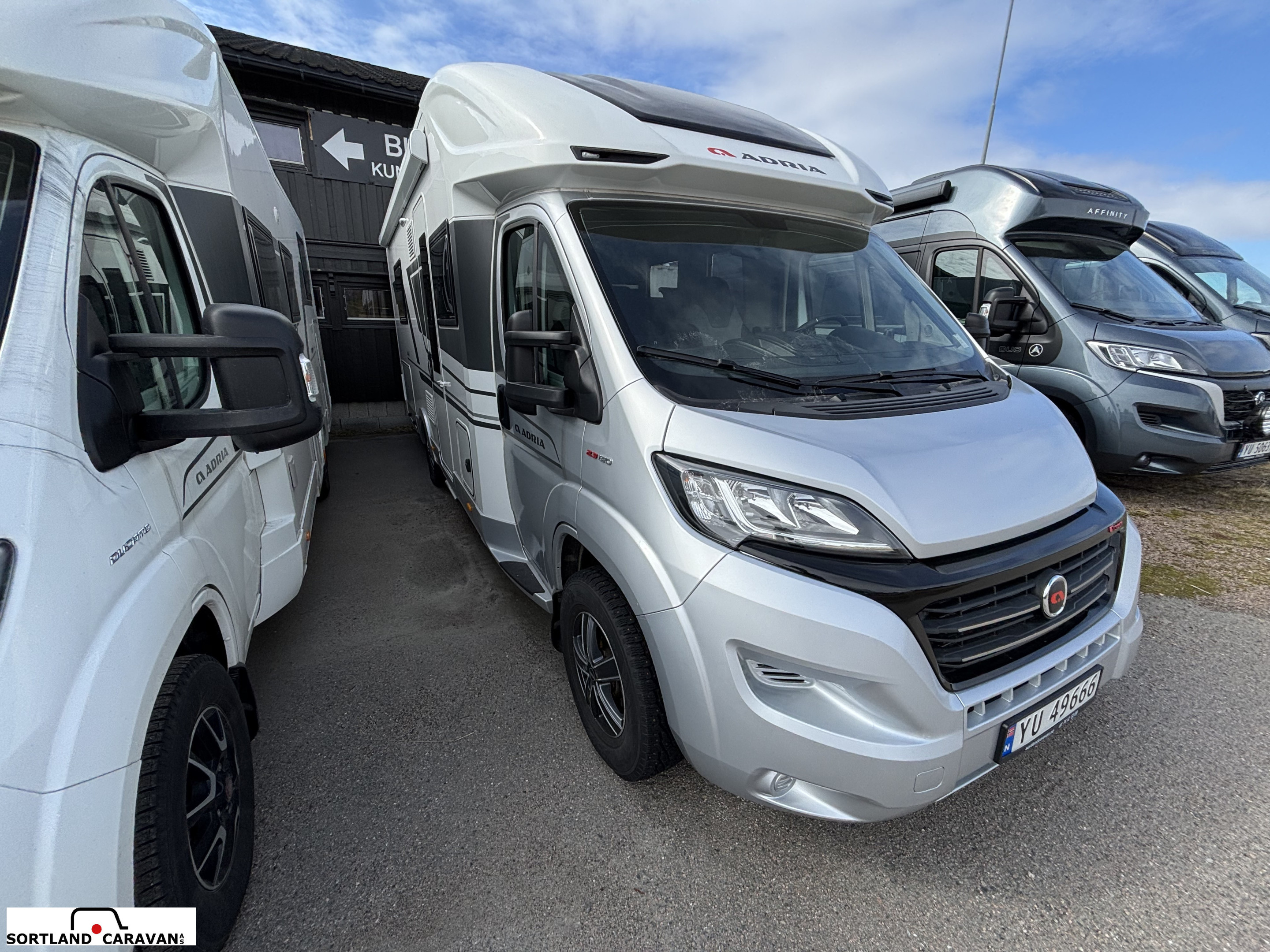 coral 670 slt - Adria