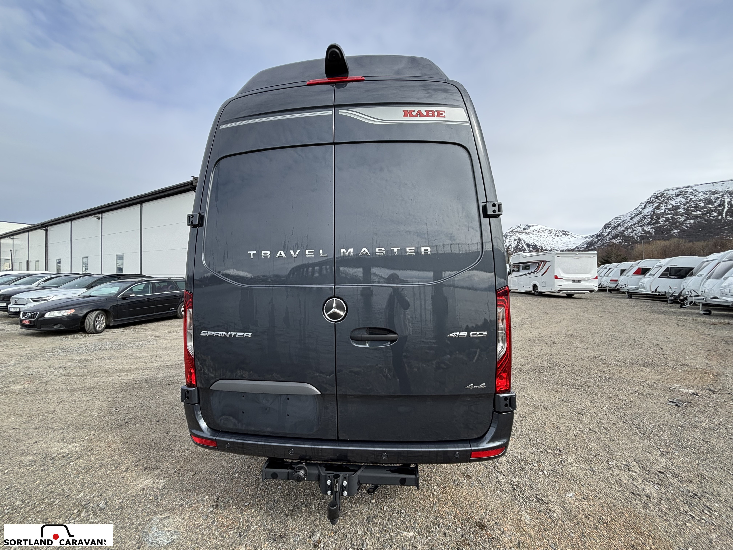 KABE Travel master Van V690 - KABE