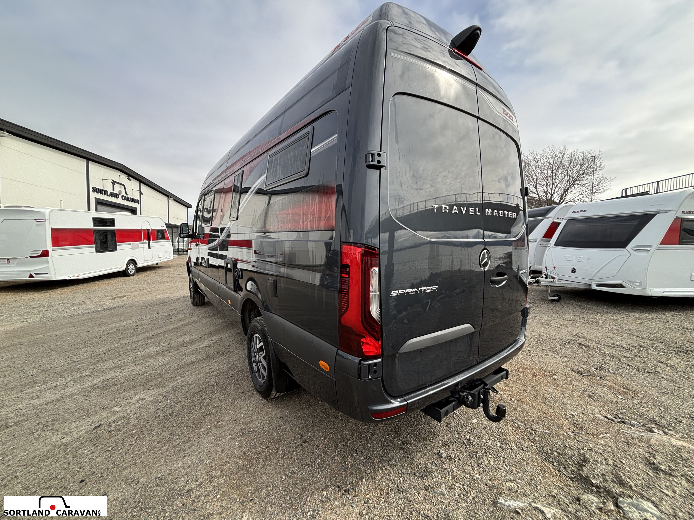 KABE Travel master Van V690 - KABE