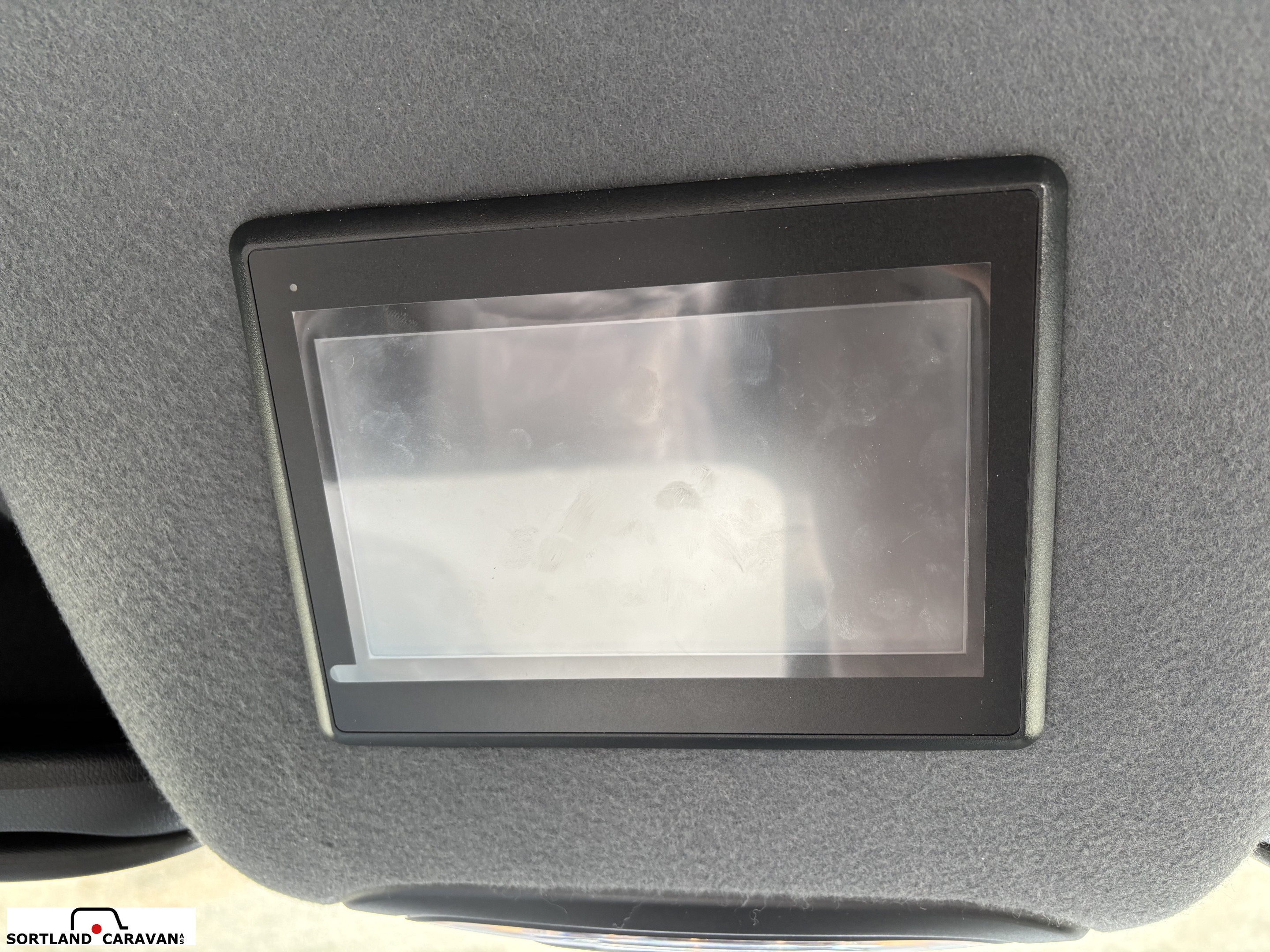 KABE Travel master Van V690 - KABE