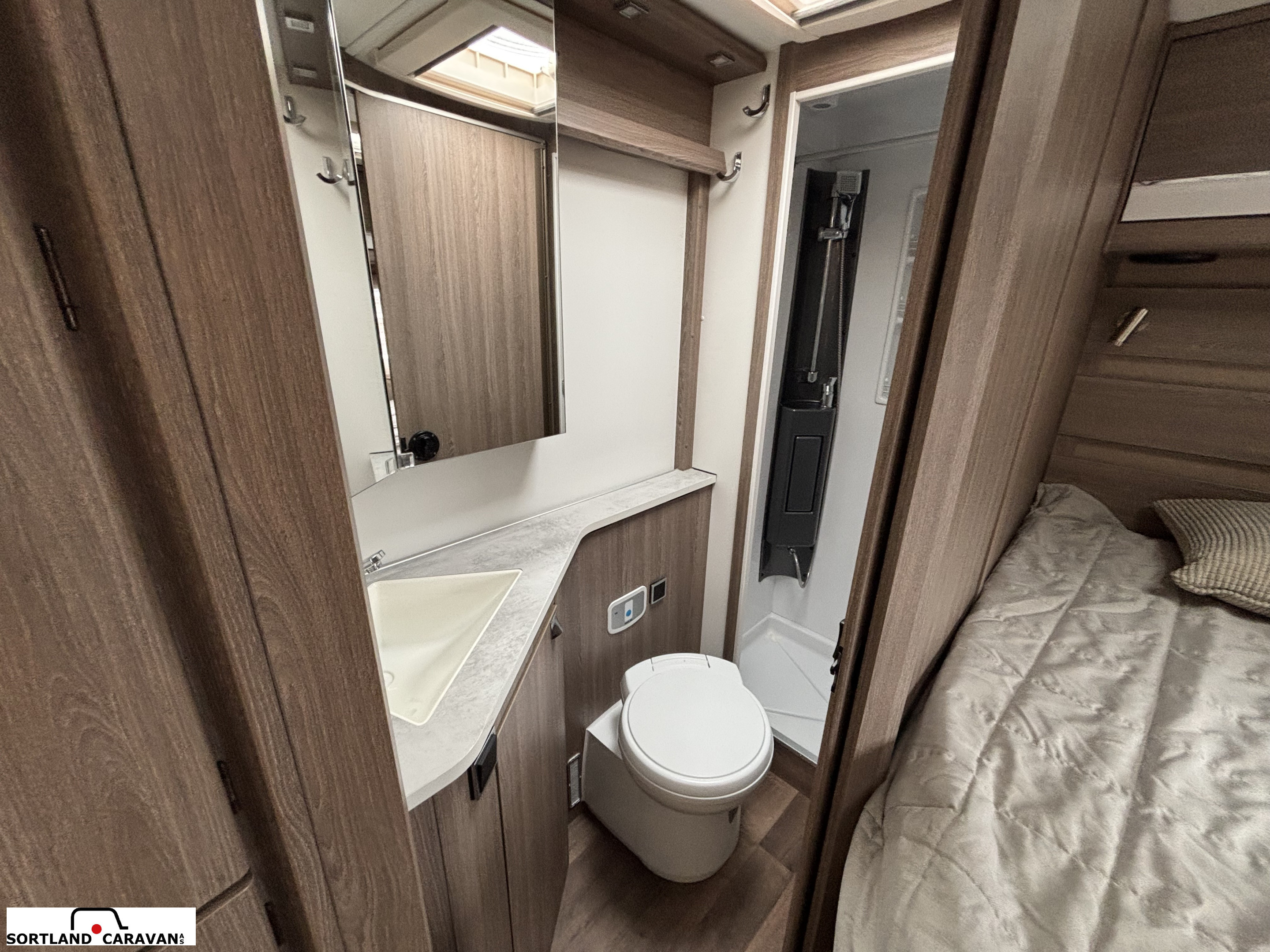 KABE TMC 740 LXL - KABE