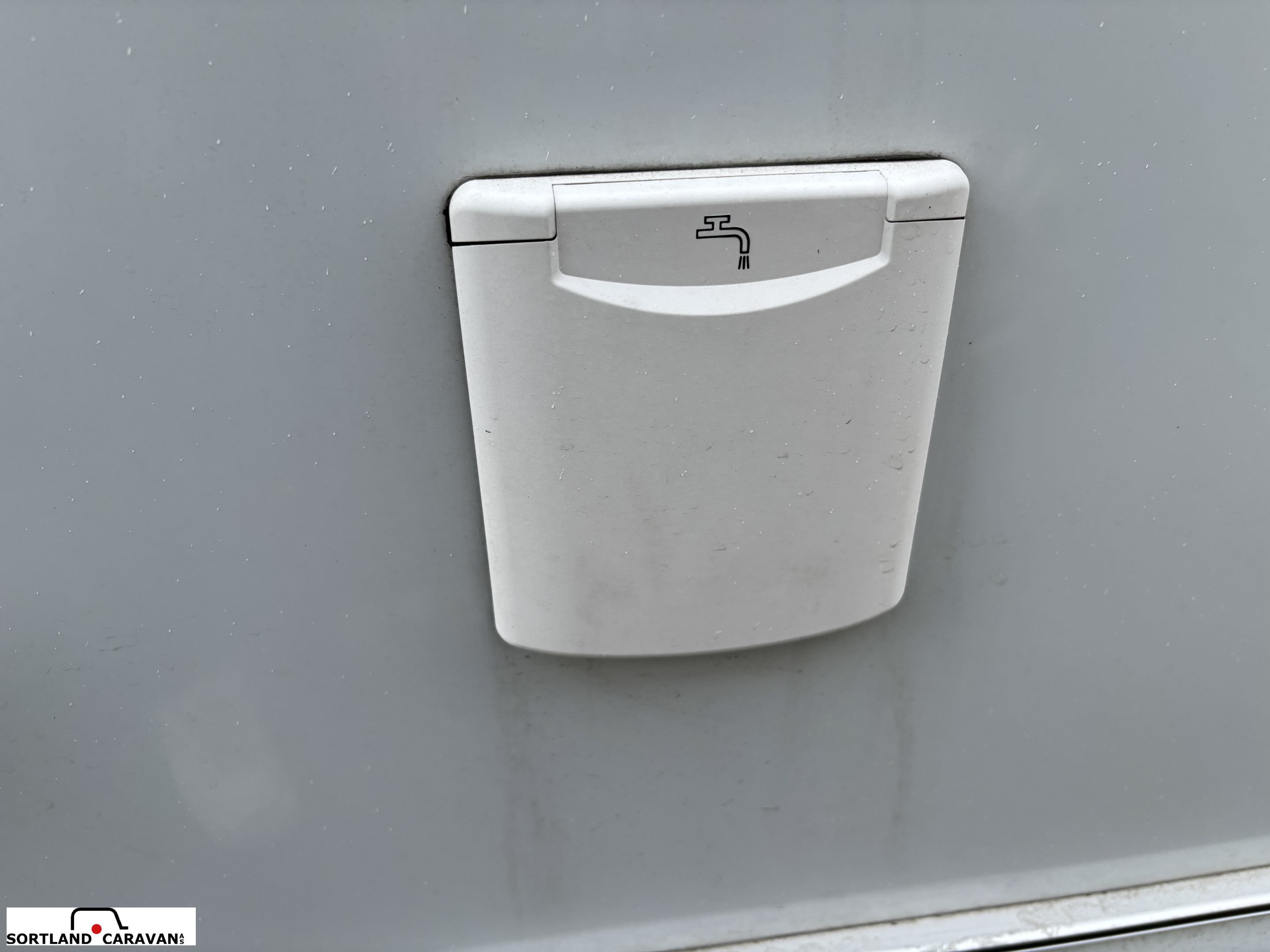 KABE ESTATE 470 GLE - KABE