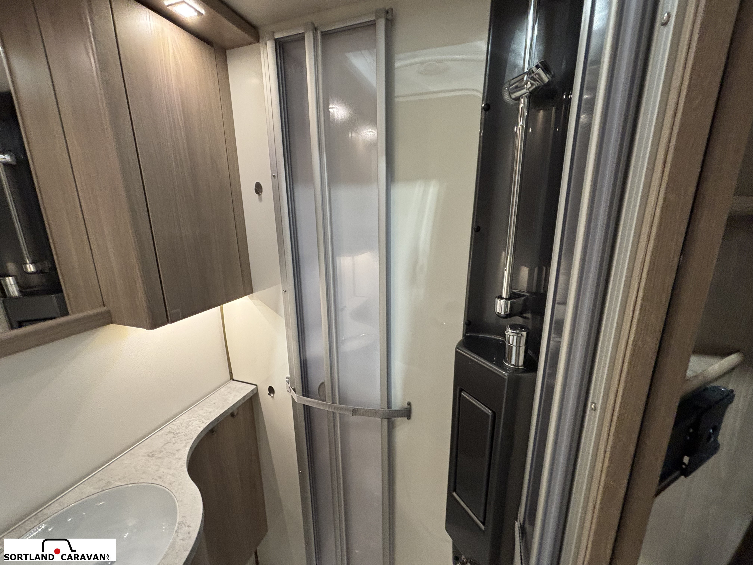 KABE Royal 740 DGDL - KABE