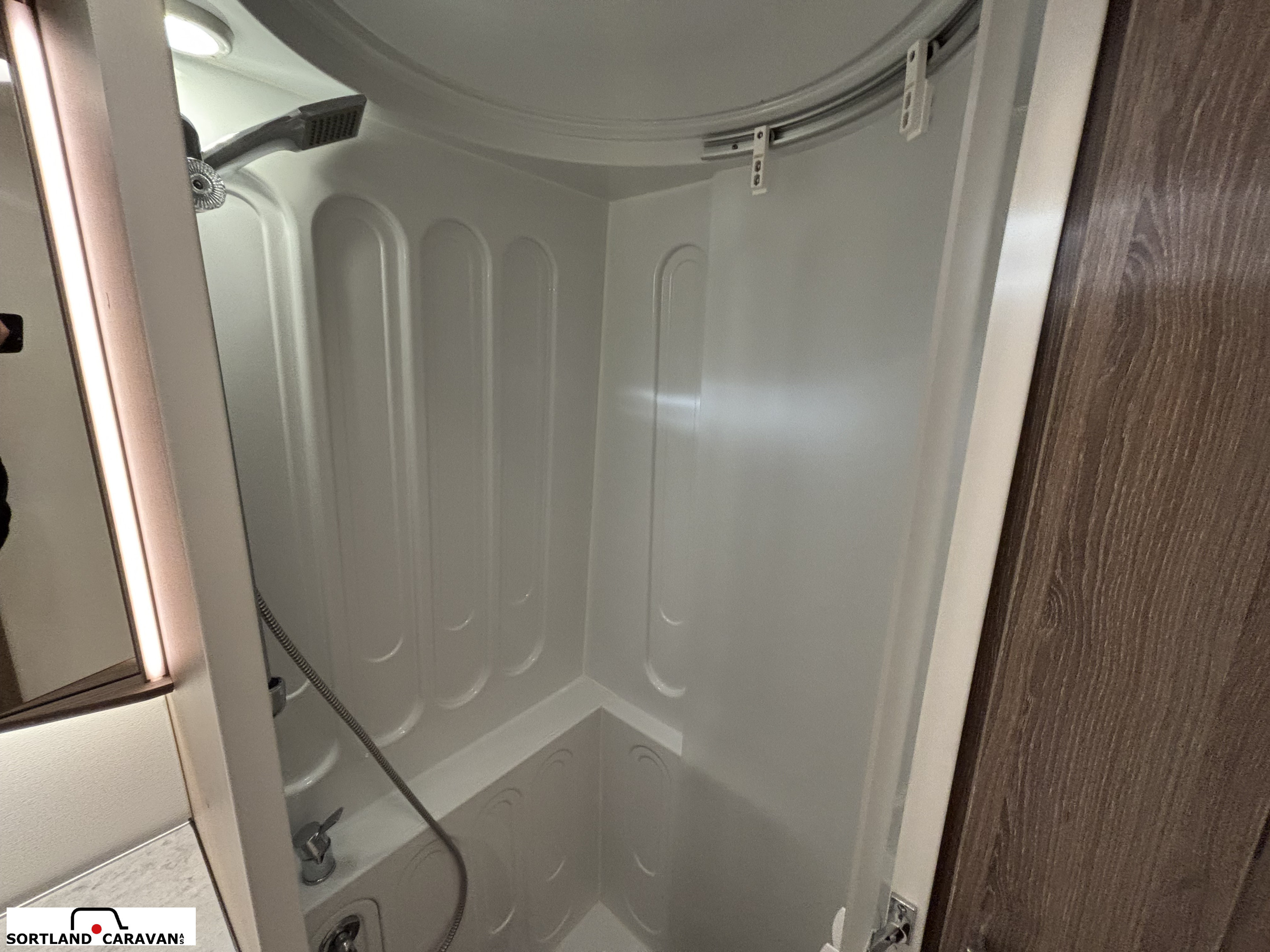 KABE ROYAL HACIENDA 880 T - KABE