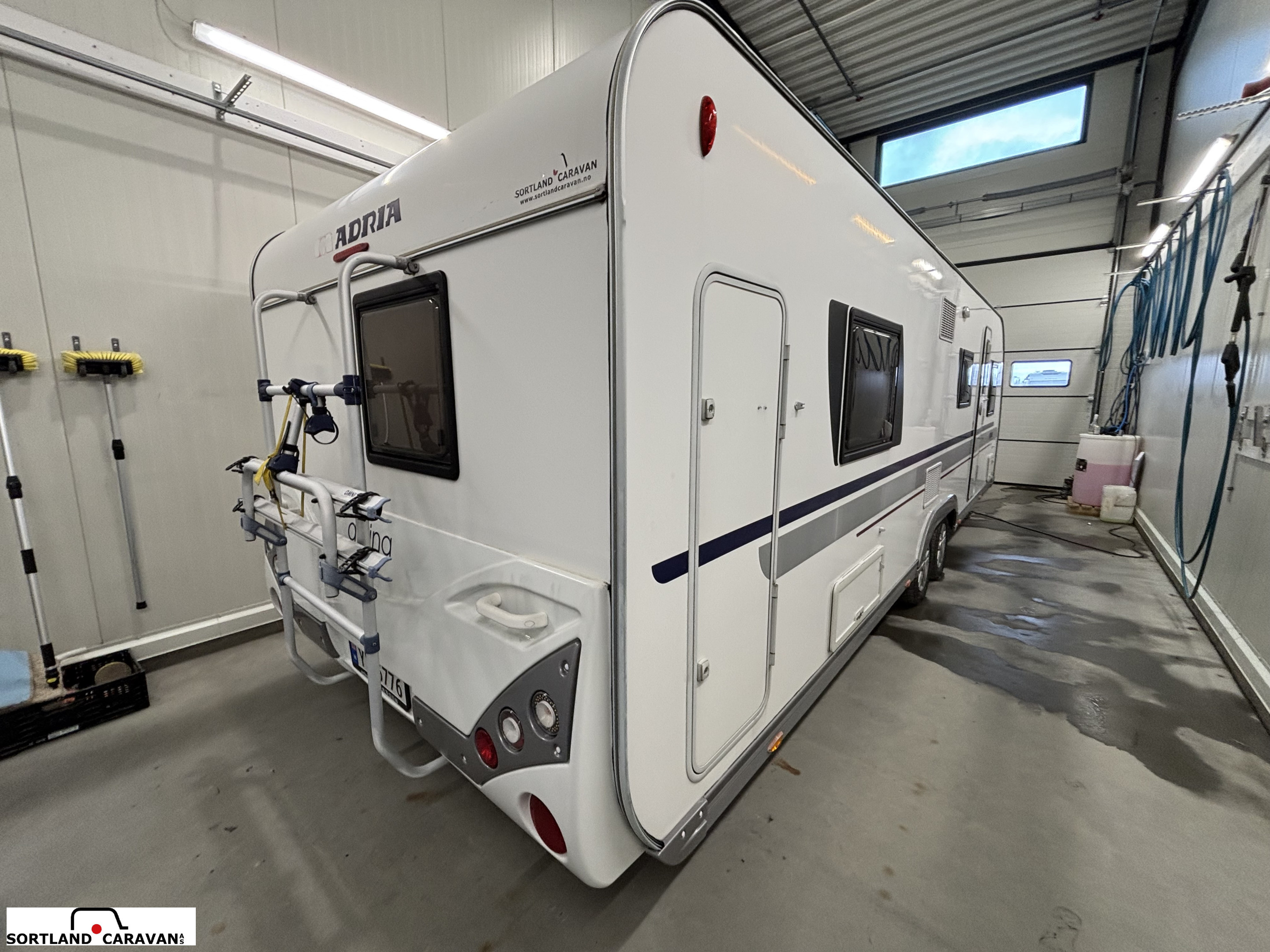 Adria Alpina 743 UP - Adria