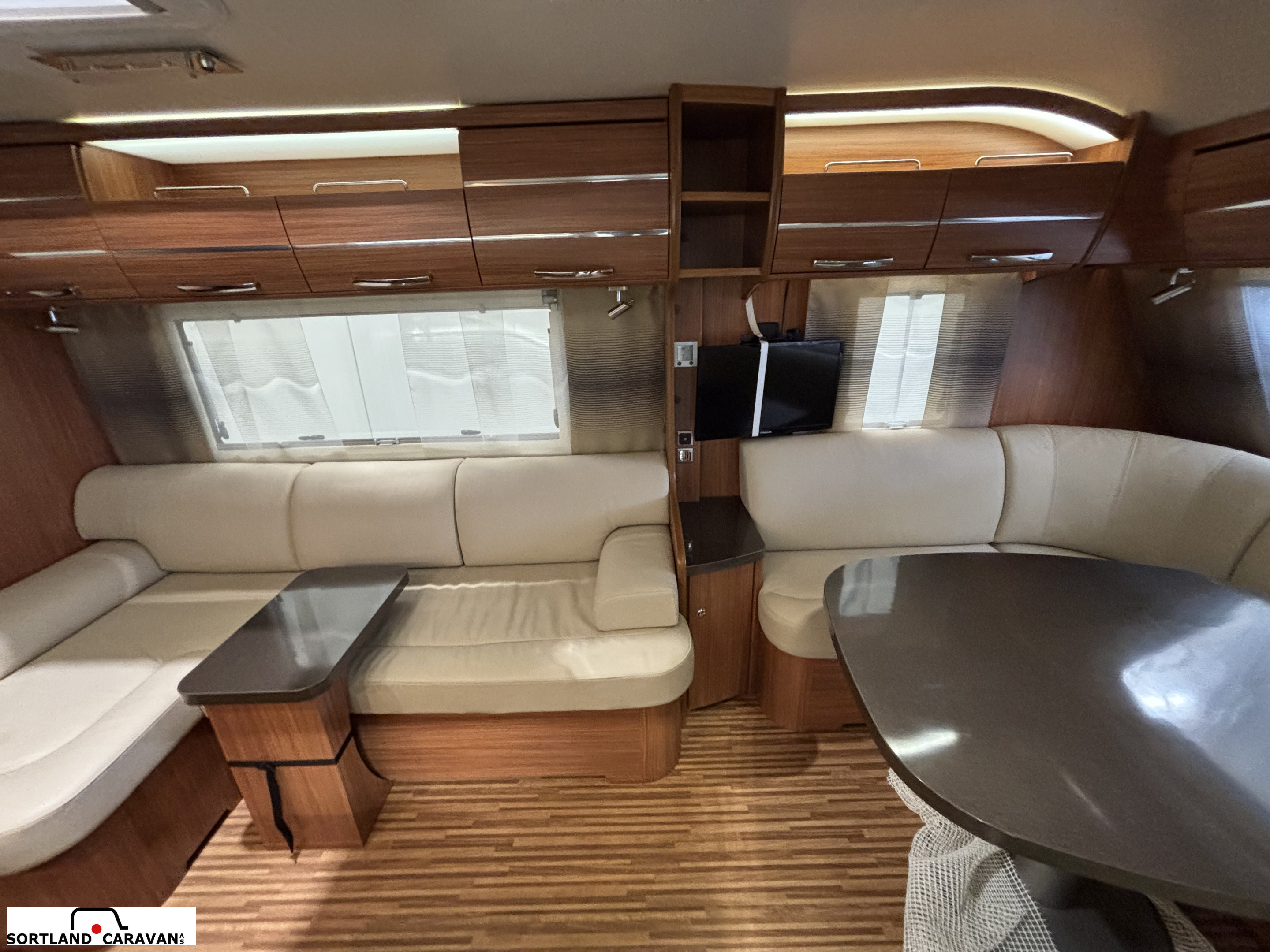 Adria Alpina 743 UP - Adria