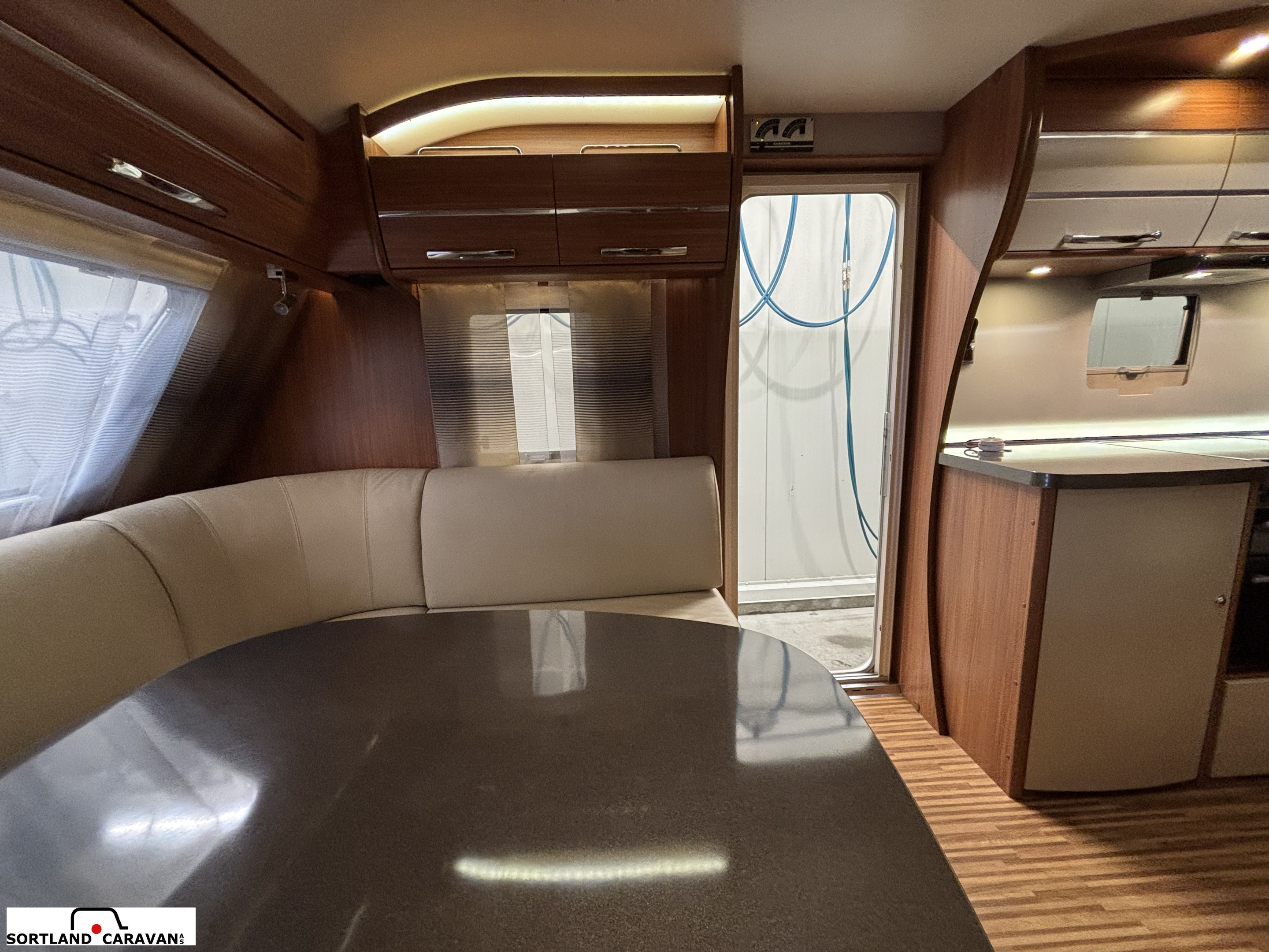 Adria Alpina 743 UP - Adria
