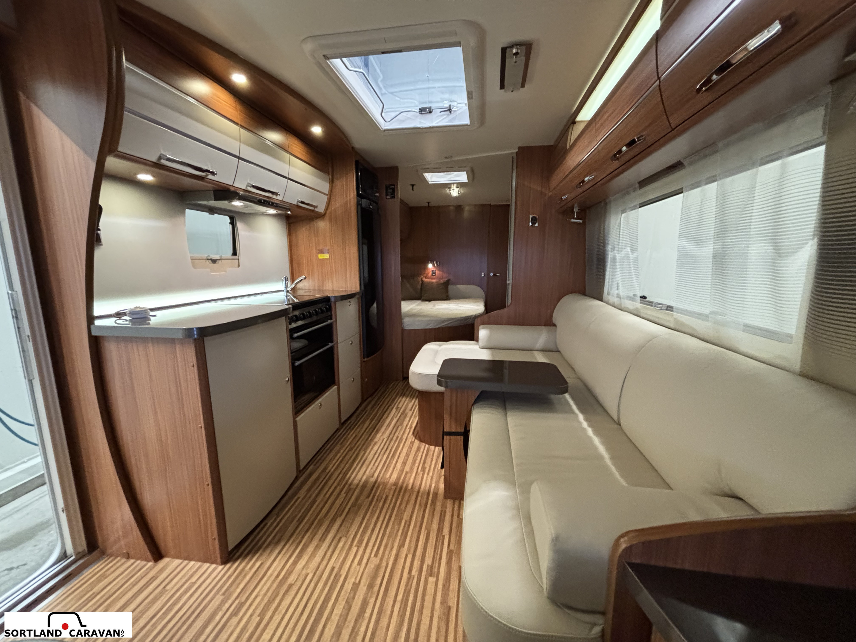 Adria Alpina 743 UP - Adria