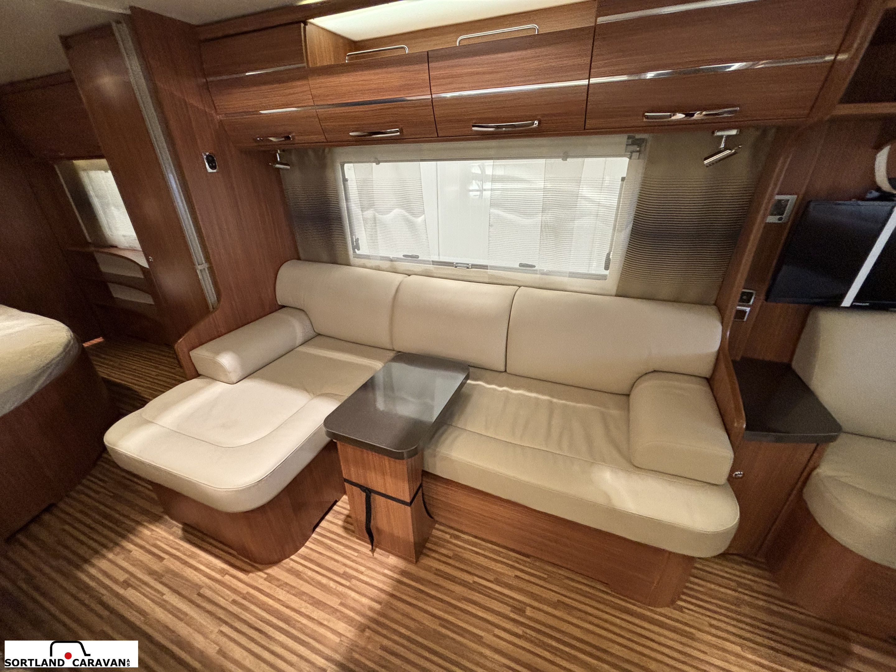 Adria Alpina 743 UP - Adria