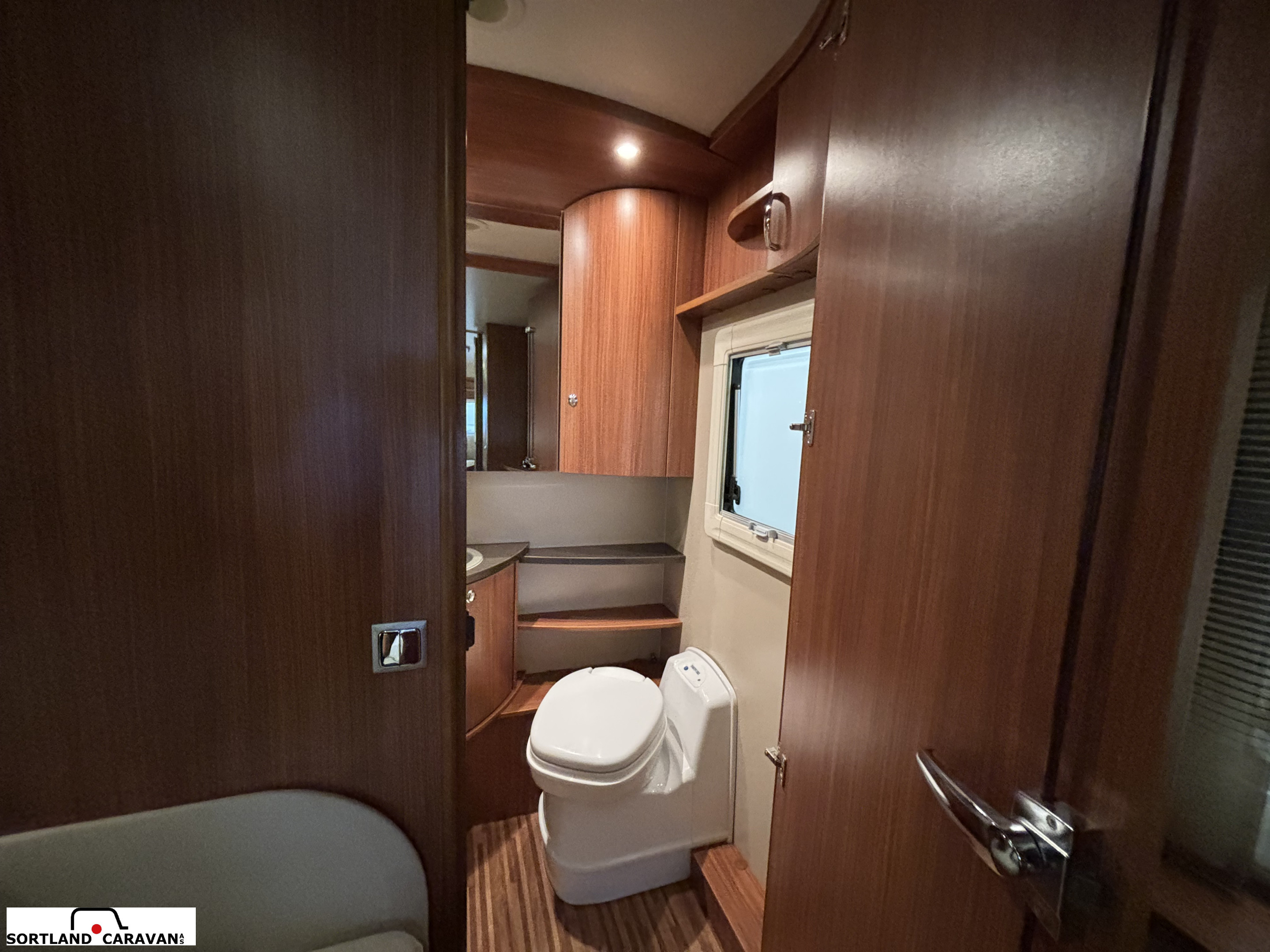 Adria Alpina 743 UP - Adria