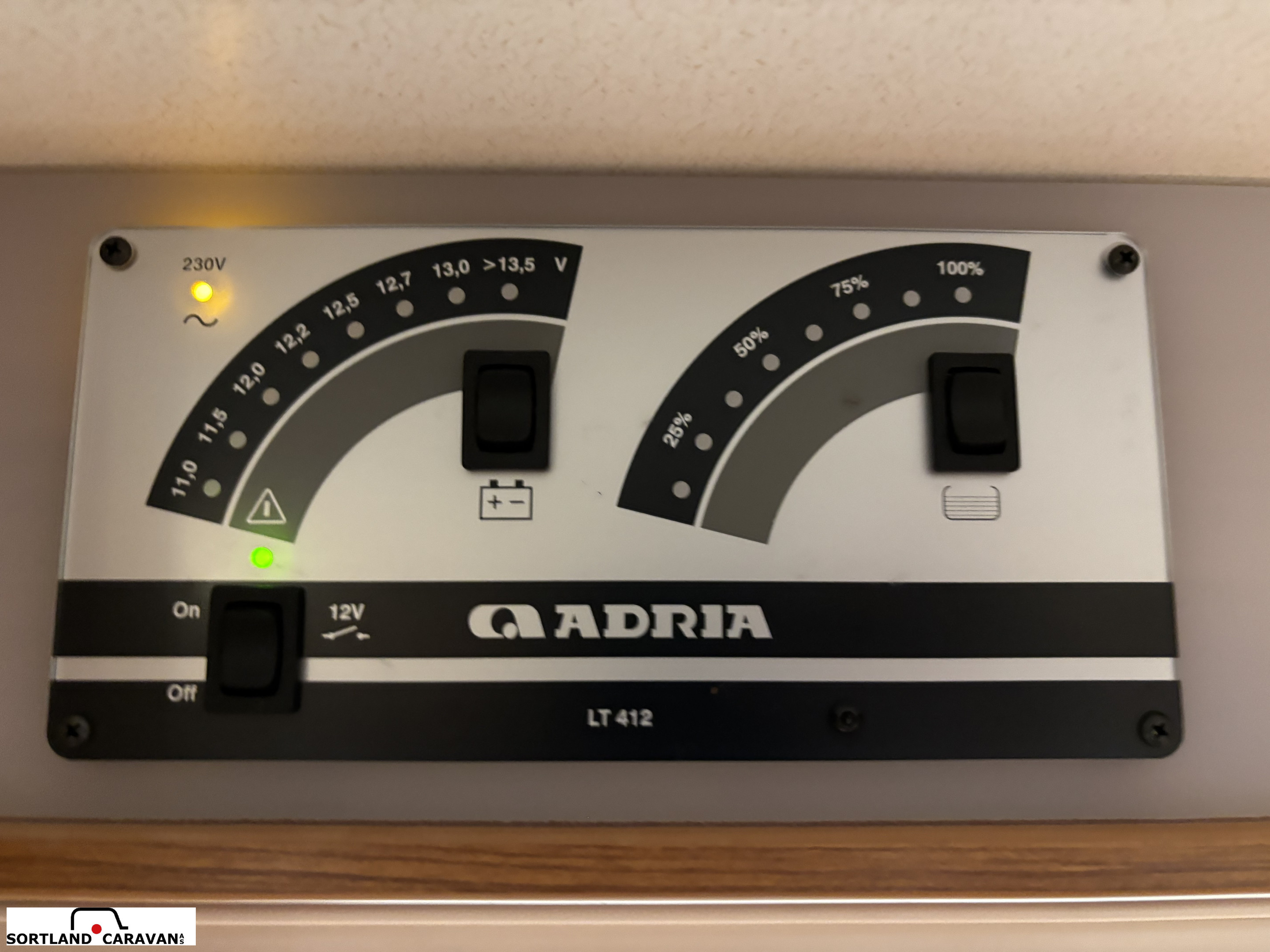 Adria Alpina 743 UP - Adria