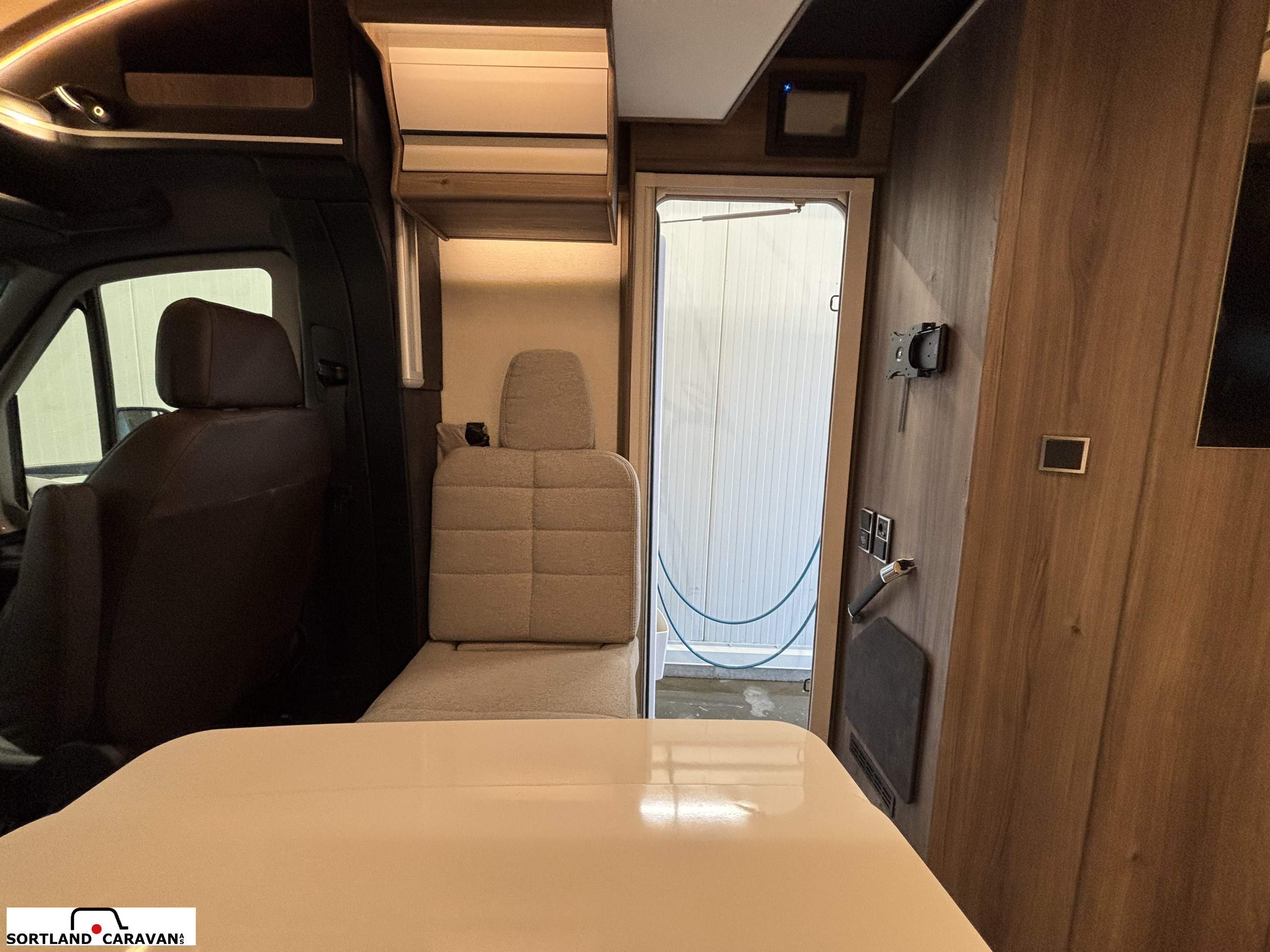 KABE TM COMPACT N720 LGB - KABE