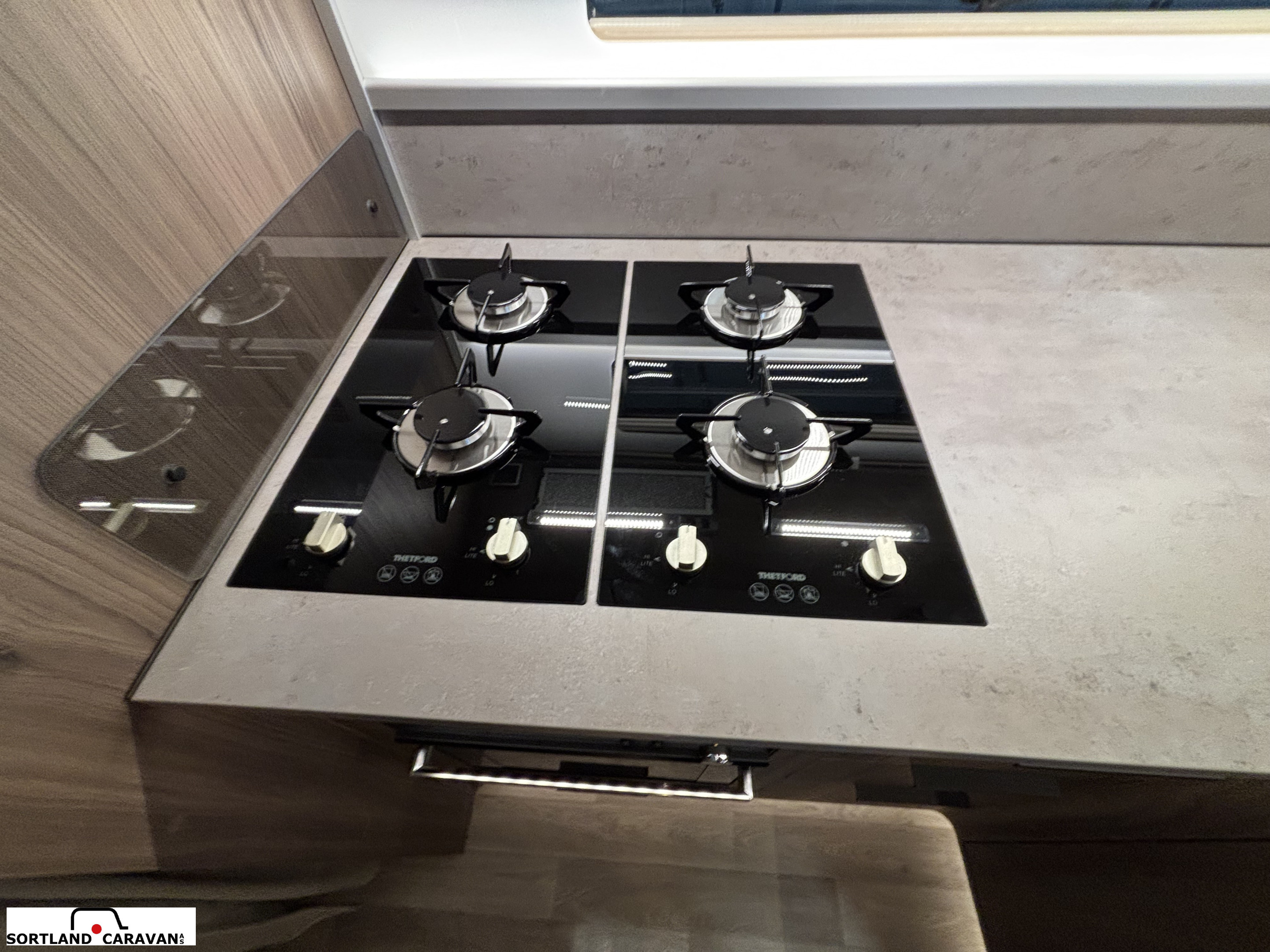 KABE ROYAL 600 CXL KS Kabe høst kampanje - KABE