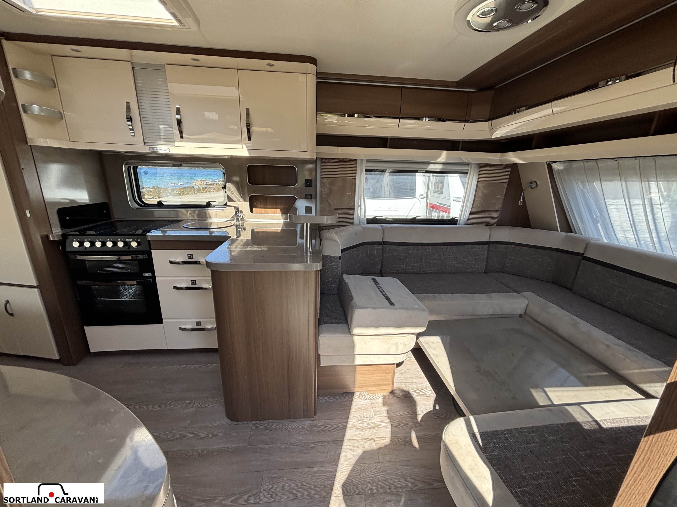 Hobby 660 WFC Prestige - Hobby