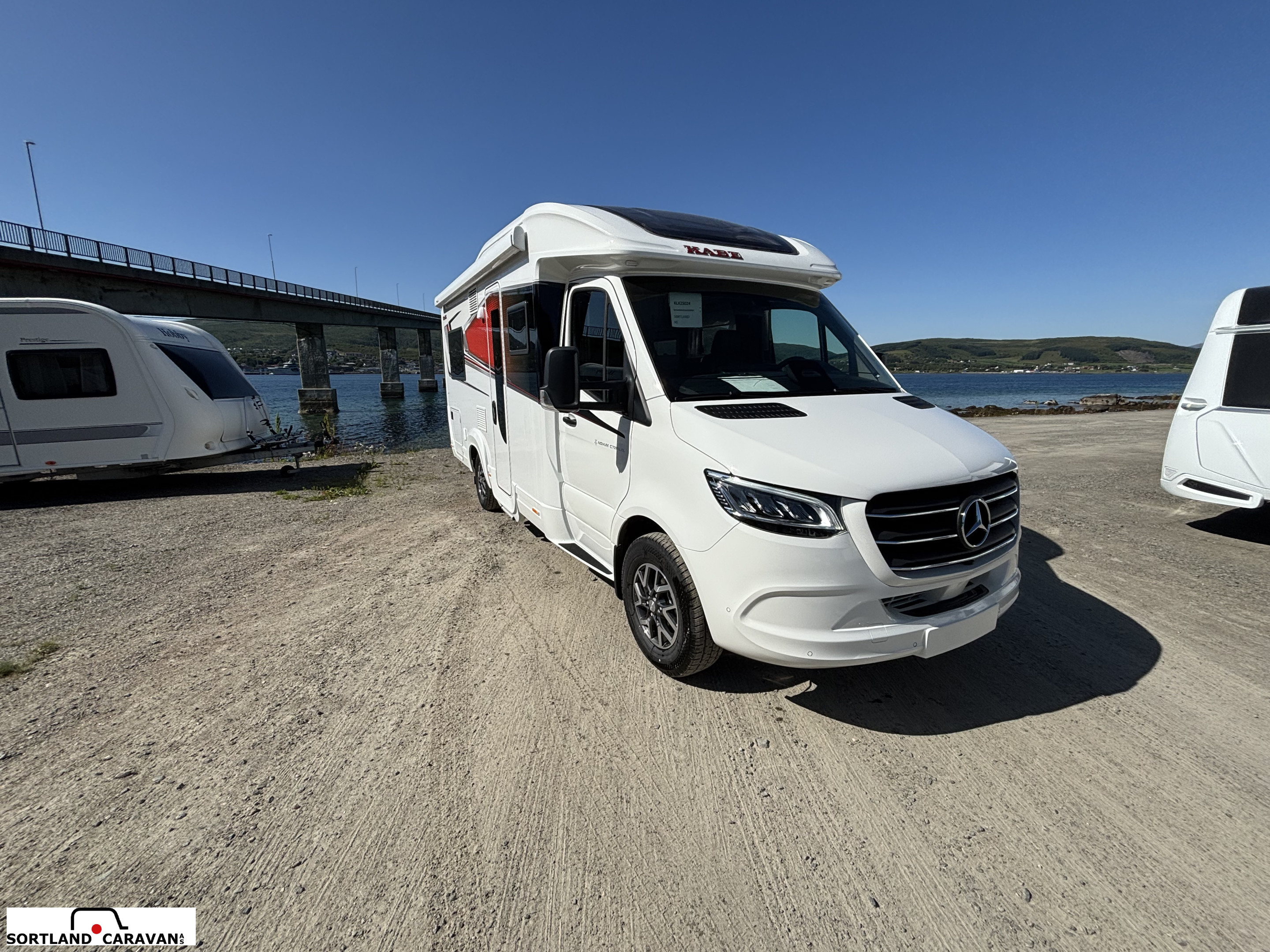 COMPACT N720 LXL (Royal) - KABE