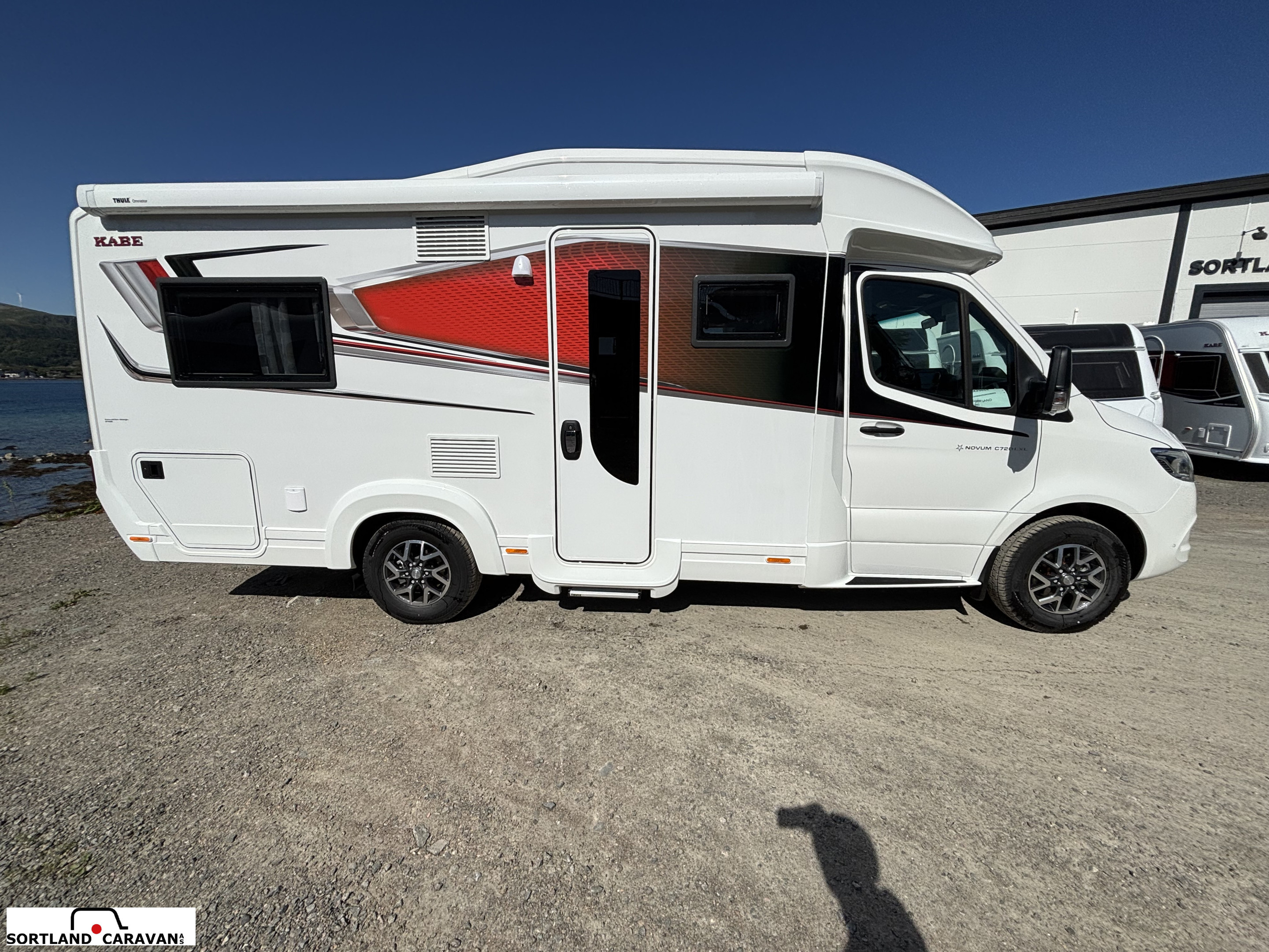 KABE COMPACT N720 LXL (Royal) - KABE