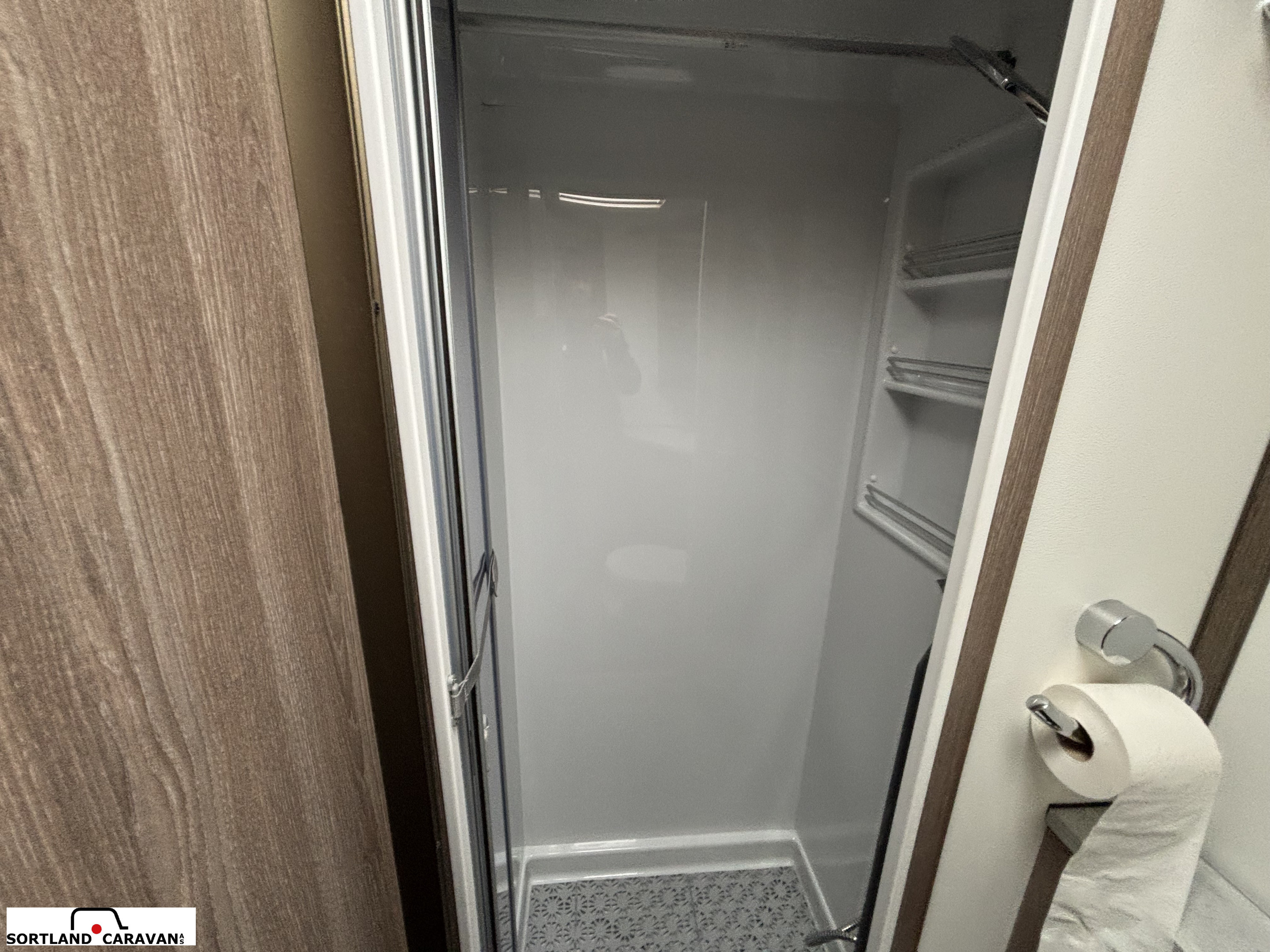 KABE tm cx 740 - KABE