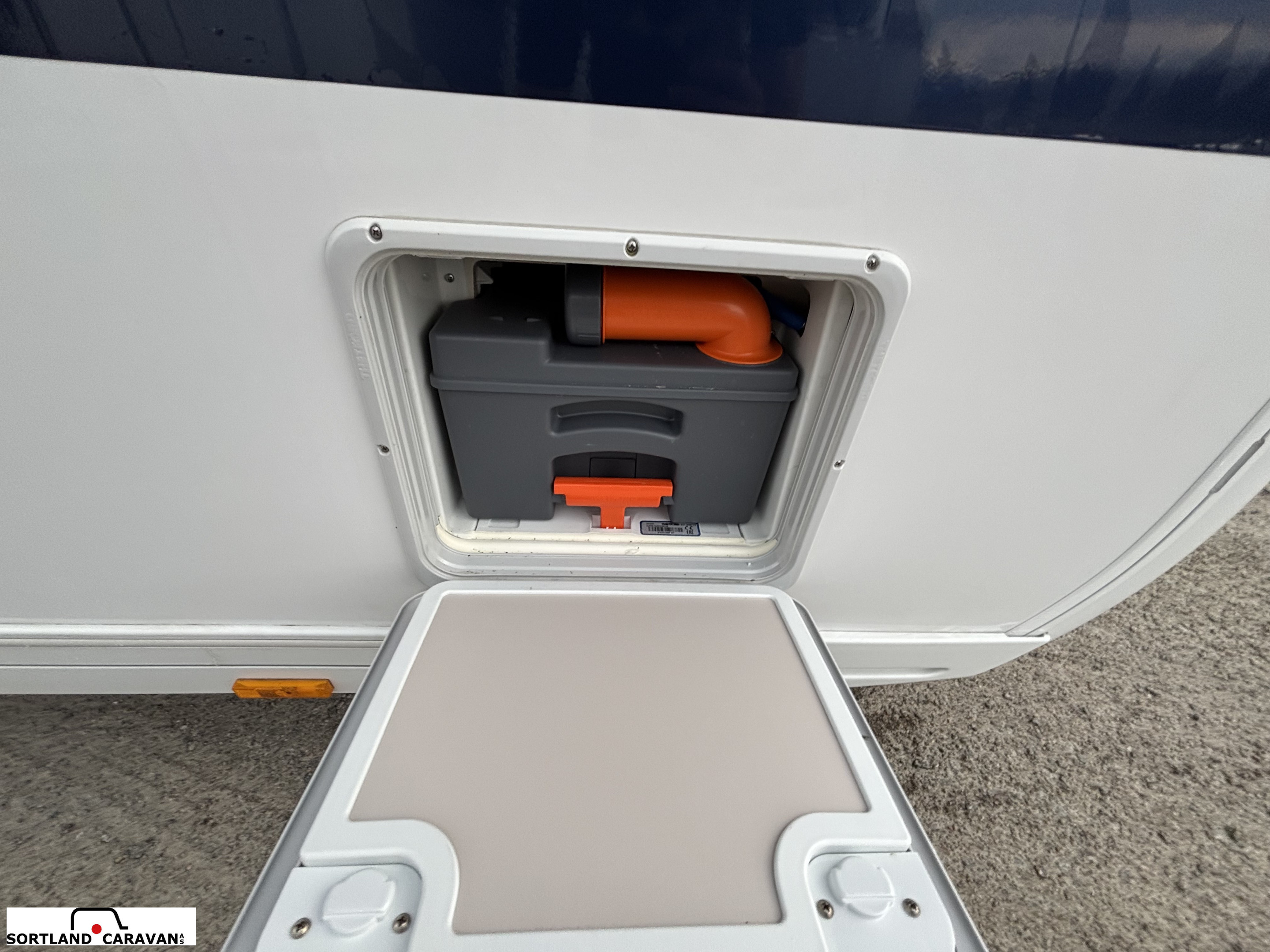 Adria Adora 613 UT - Adria