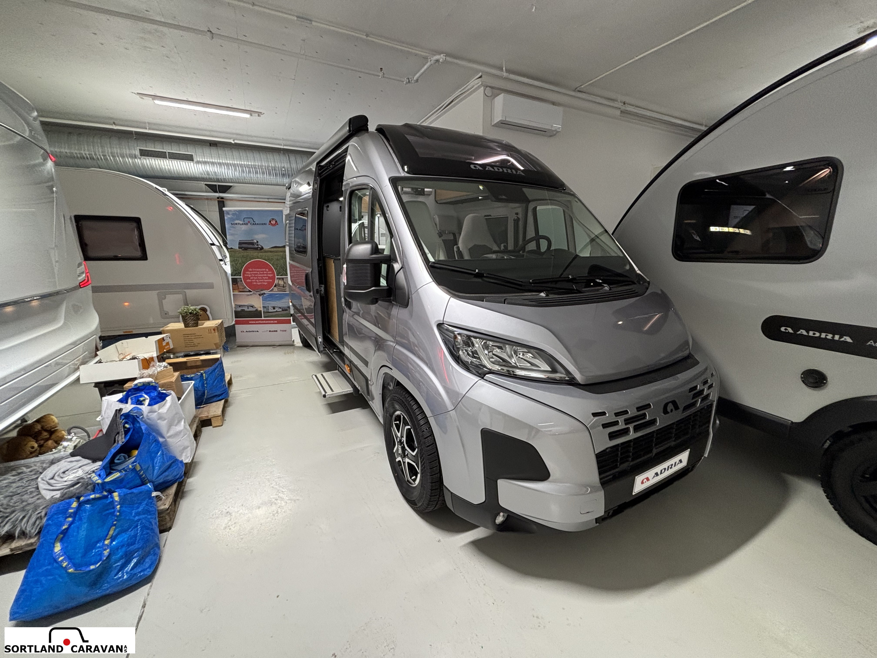 TWIN 640 SLB 60Y - Fiat MultiJet3 140HP (103kW) 35H - Adria