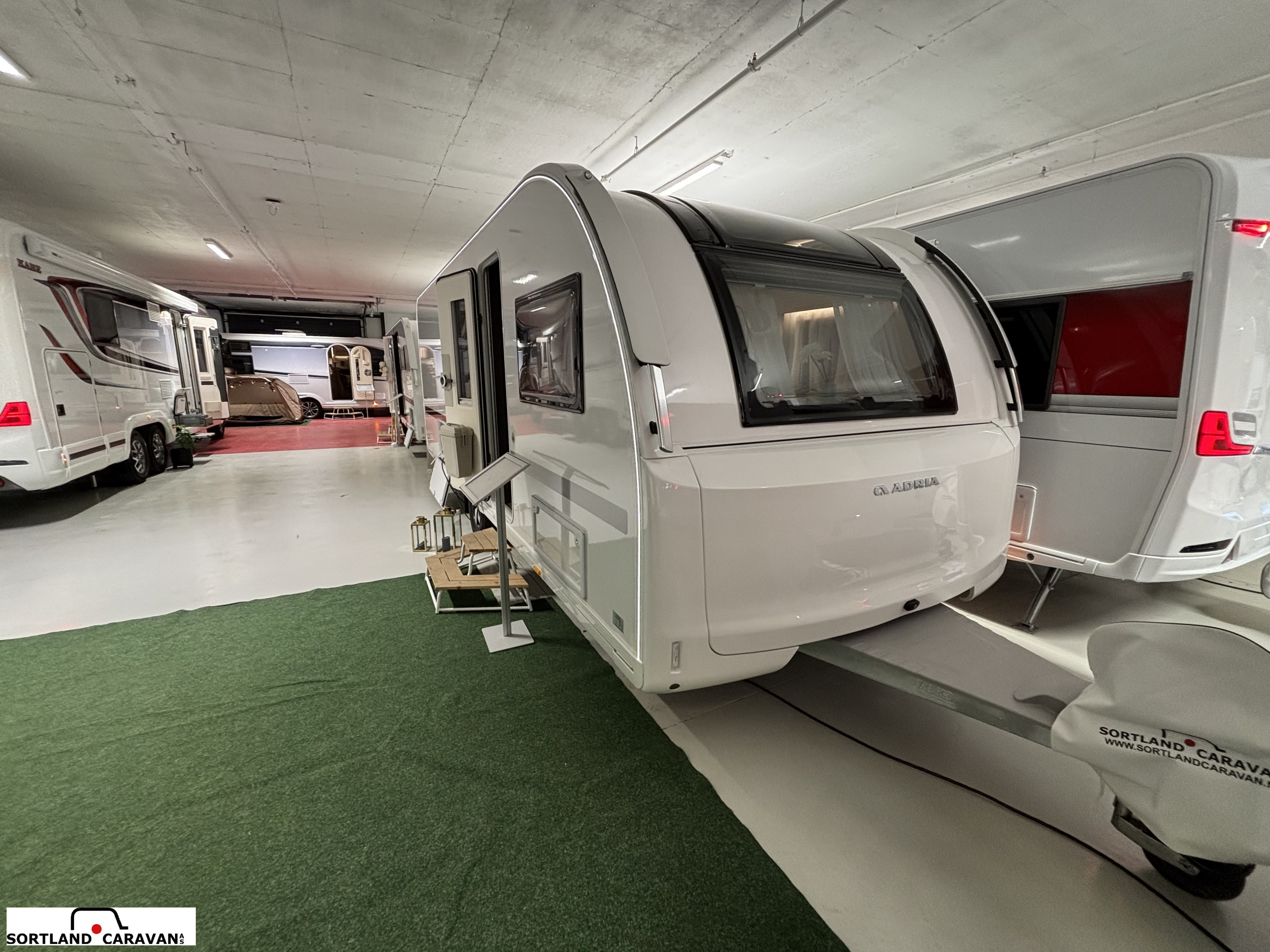 ADORA 613 UT - Adria