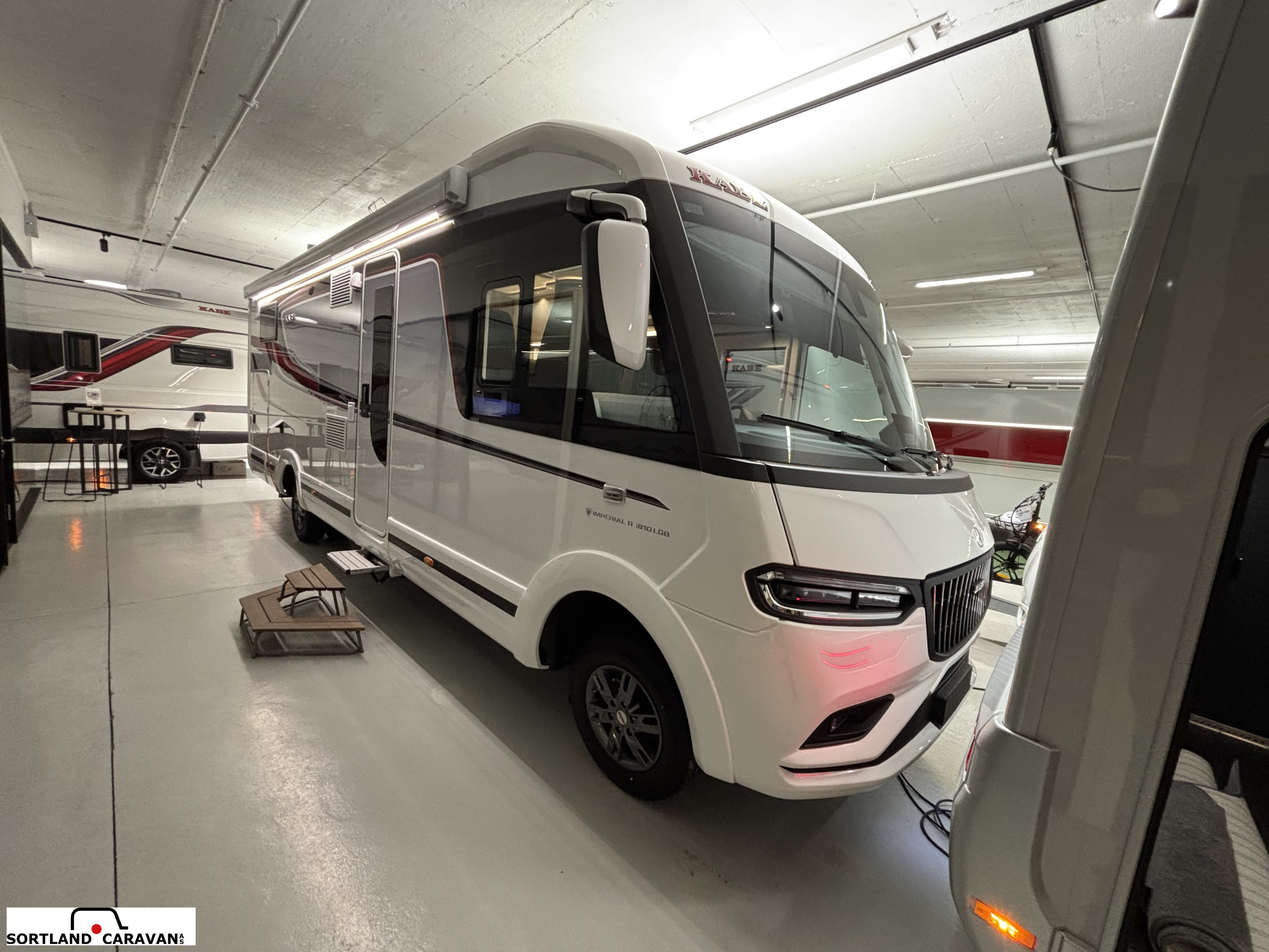 TMI I810 R LGB Overståer kampanje - KABE