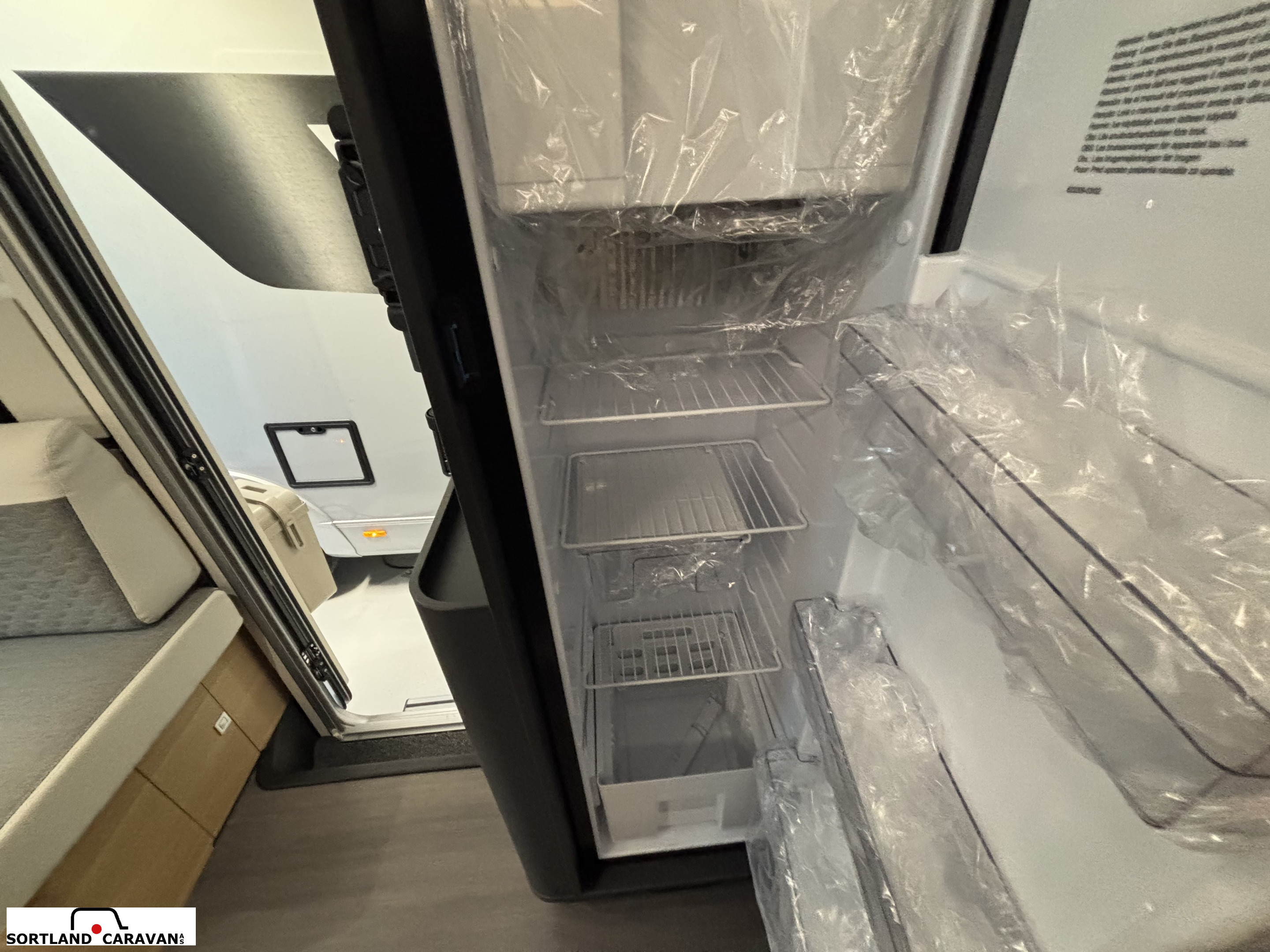 Adria CORAL 670 DL 60Y - Fiat MultiJet3 140HP (103kW) HD 35L - Adria