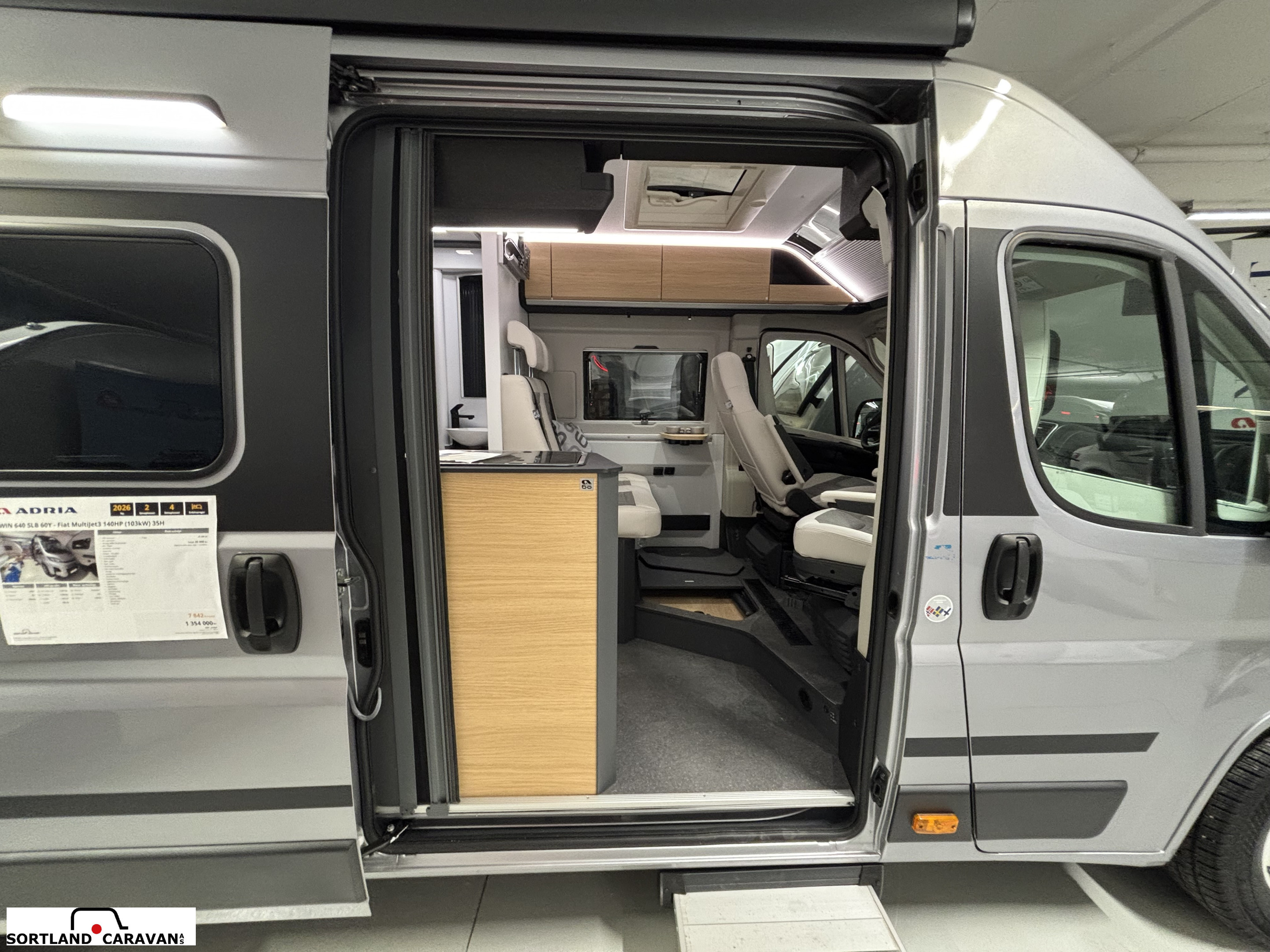 Adria TWIN 640 SLB 60Y - Fiat MultiJet3 140HP (103kW) 35H - Adria