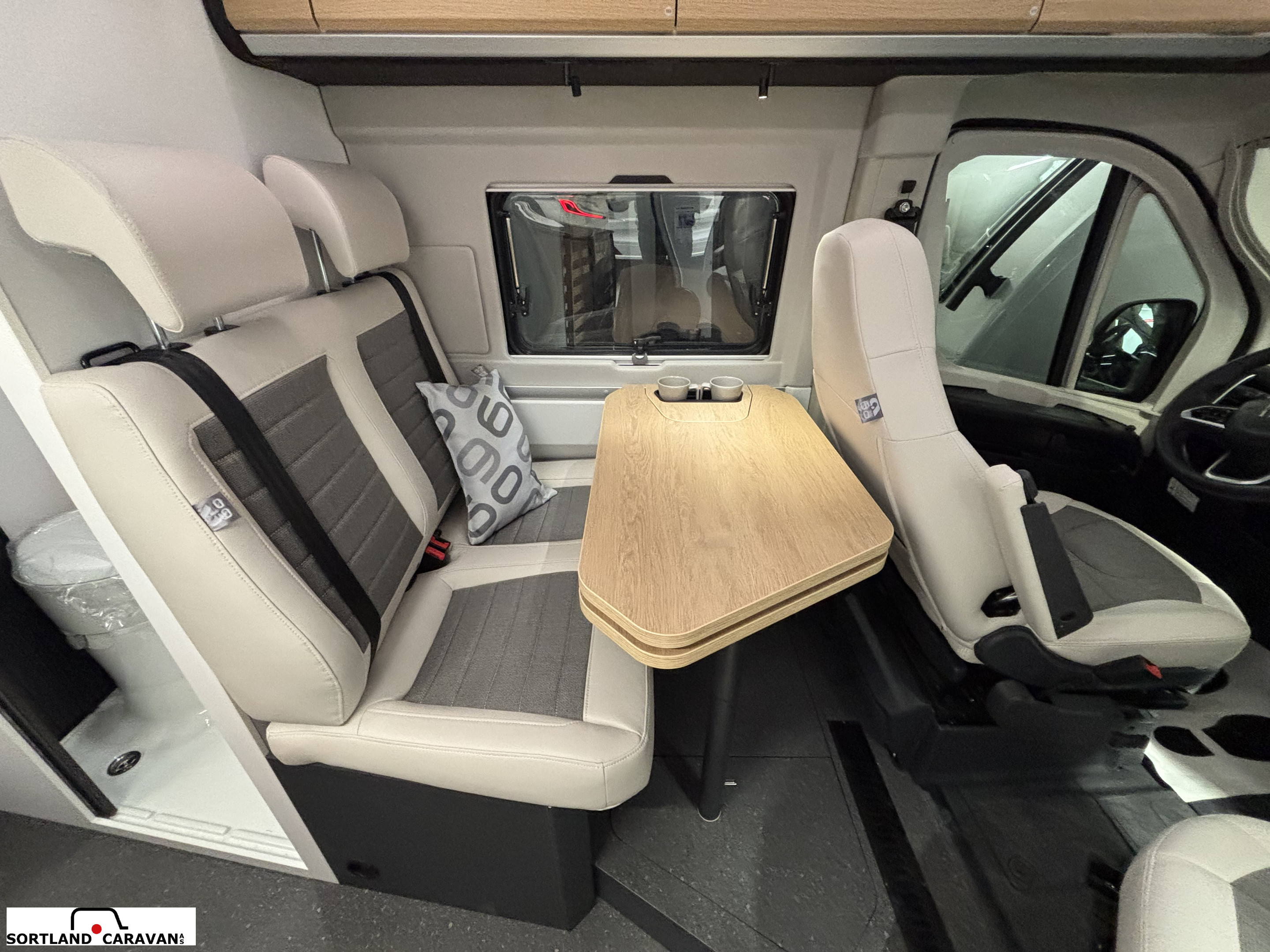 Adria TWIN 640 SLB 60Y - Fiat MultiJet3 140HP (103kW) 35H - Adria