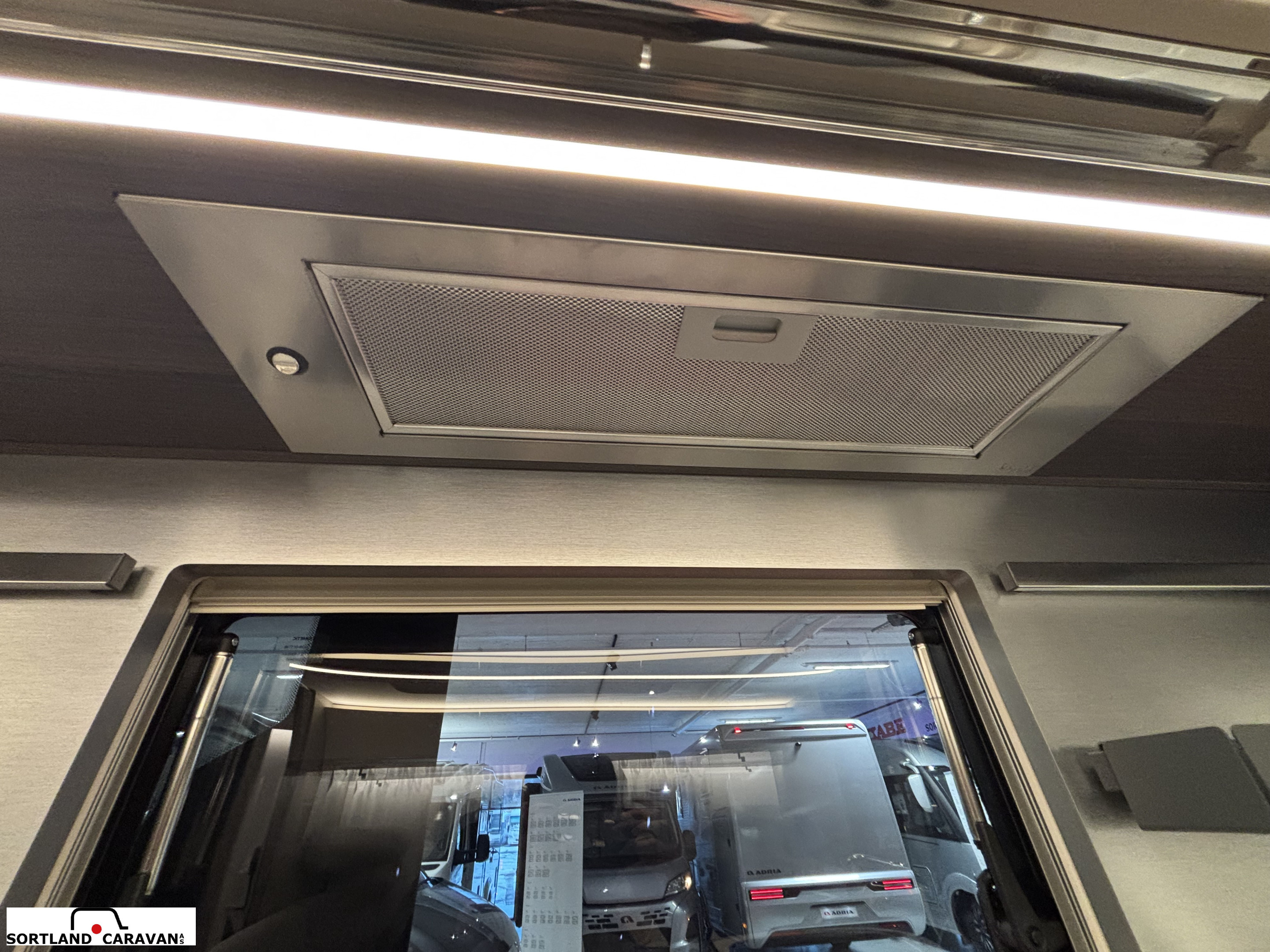 Adria ALPINA 663 PT - Adria